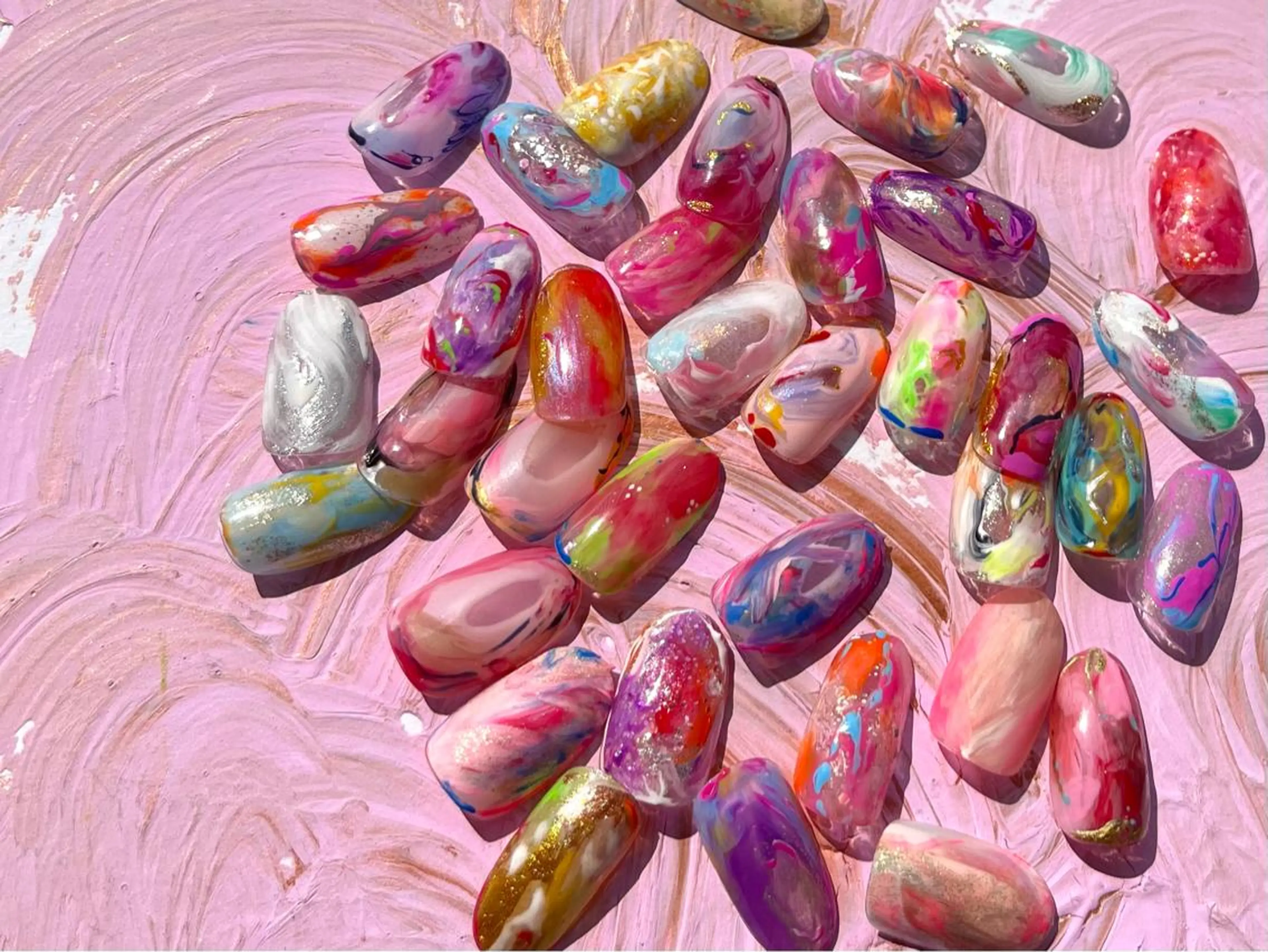 💖お任せ絵画ニュアンス5本＊オフあり　お好きな色をベースにオリジナルデザインをお作りしますの写真