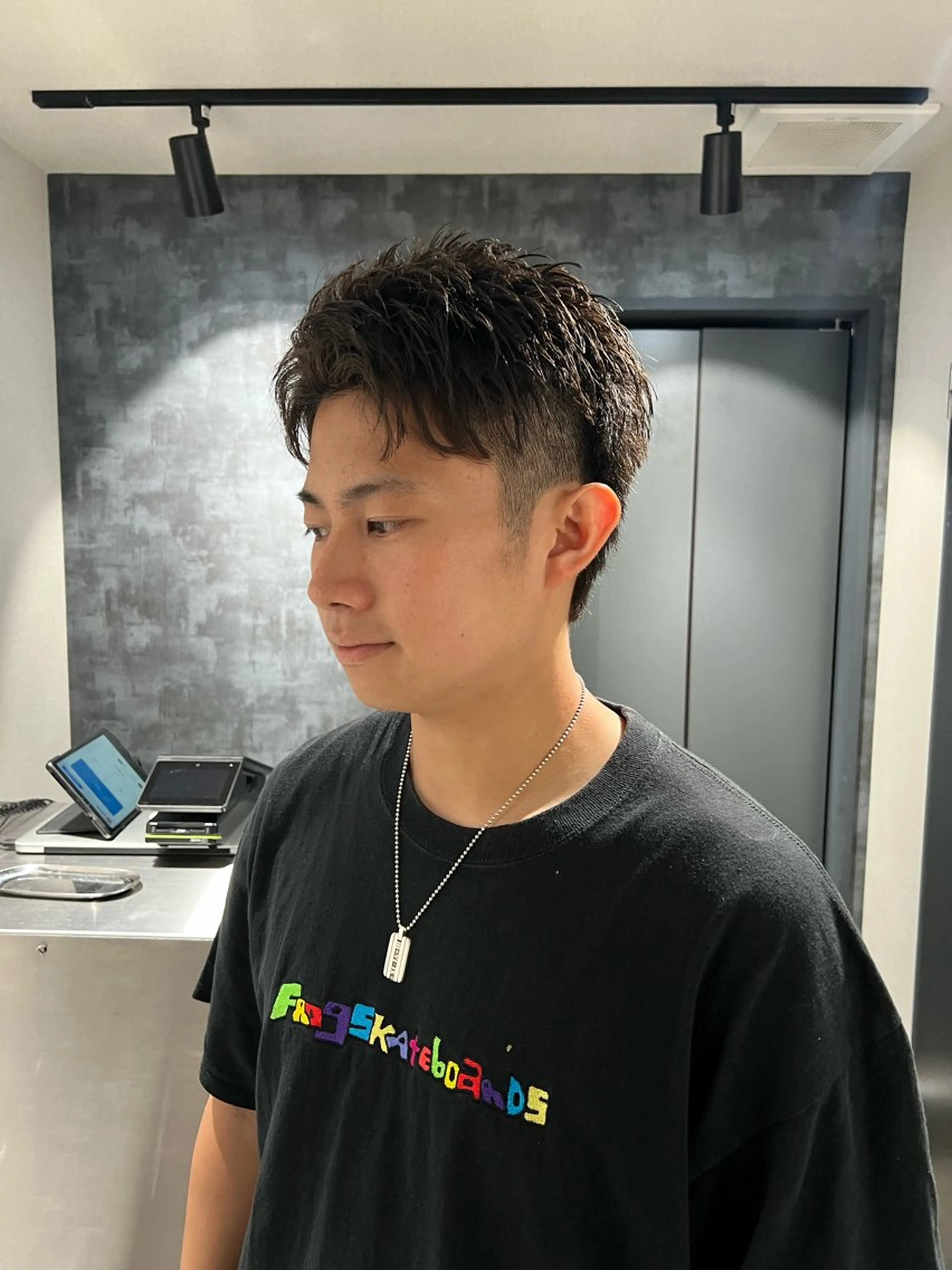【💈メンズ新規限定💈】✂️カラーで傷んだ髪に✂️ワンカラー＋システムトリートメントの写真