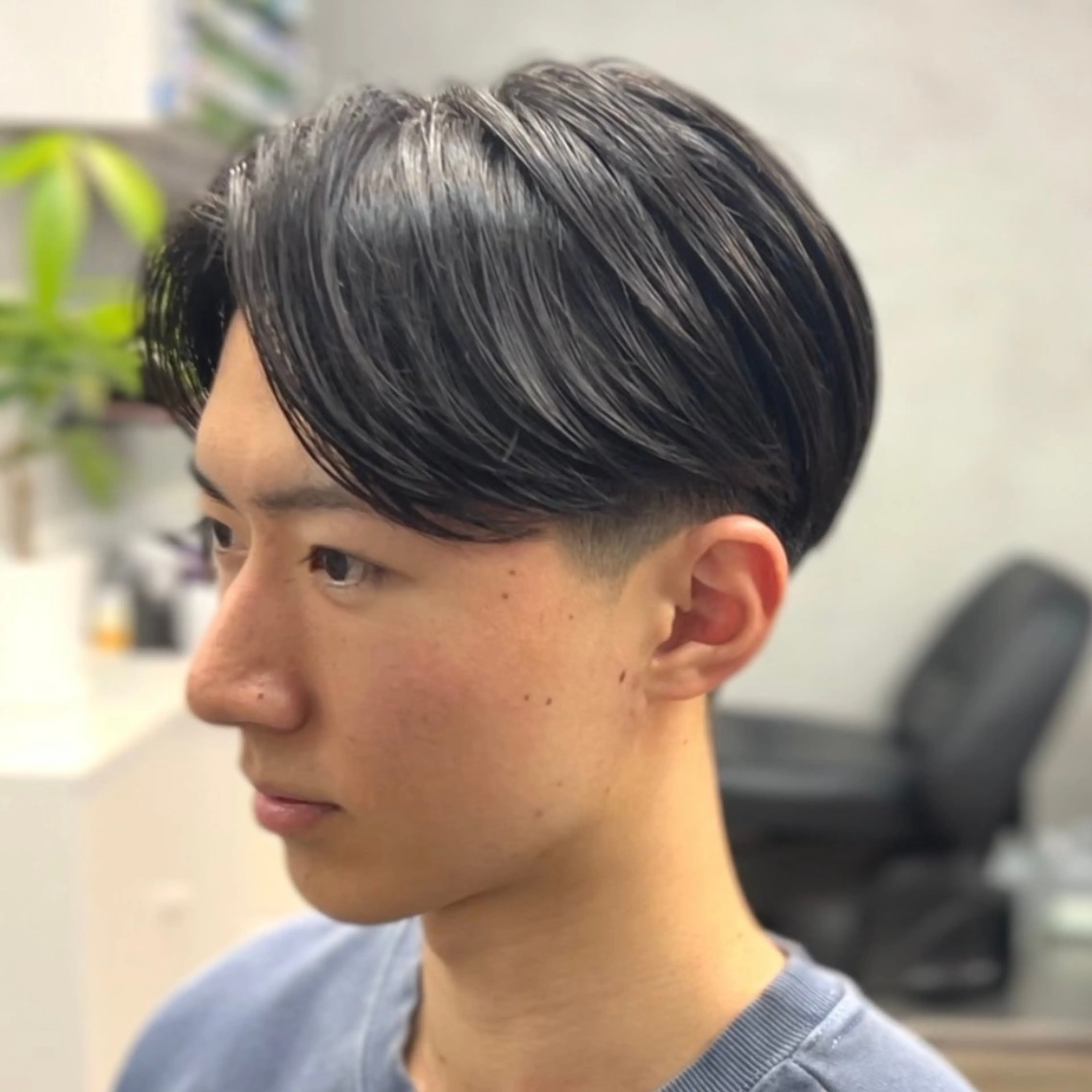 パーマ メンズ カット パーマ ヘッドスパ 3月〜お店変わります 詳しくはインスタまでのヘアスタイル