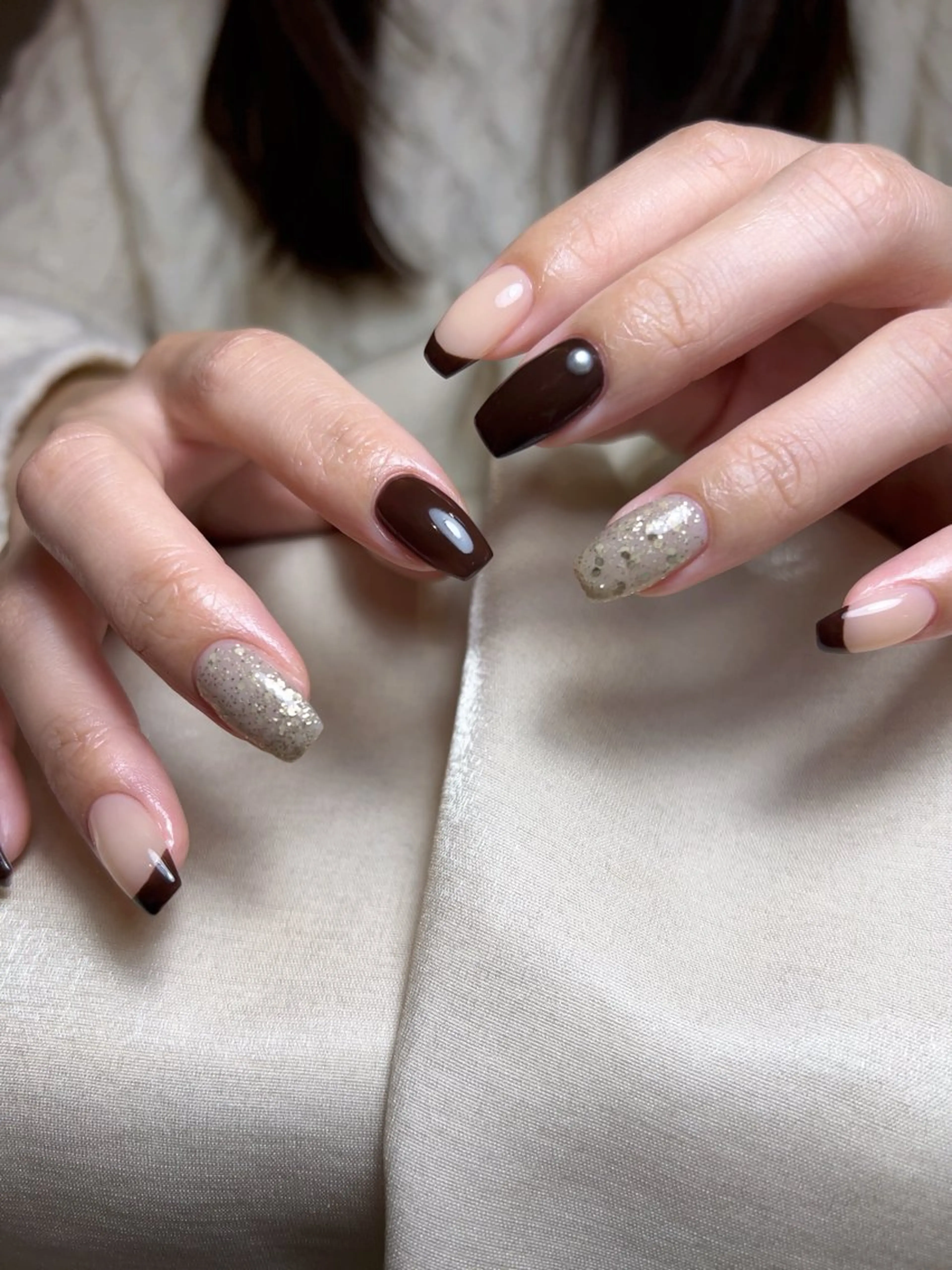 ネイル 𝐑𝐞𝐯𝐢𝐨 ___堺市西区のマツエク・マツパデザイン