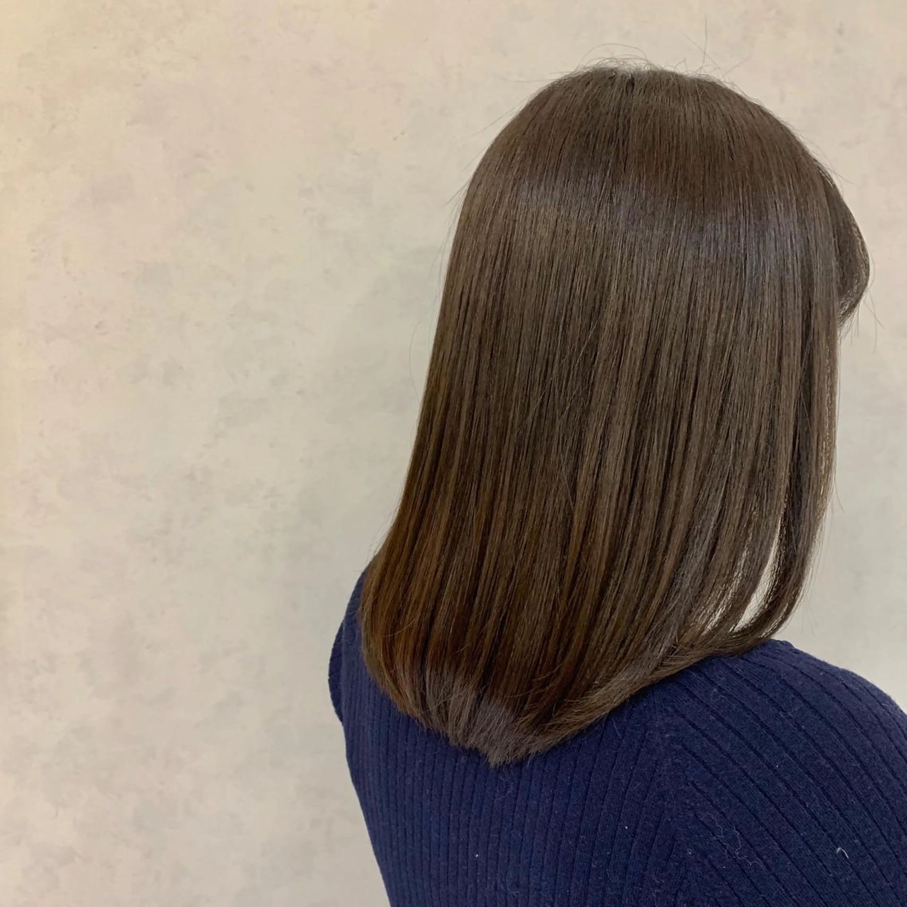 ミディアム カラー ︎︎🧸 ユリ ︎︎🧸のヘアスタイル