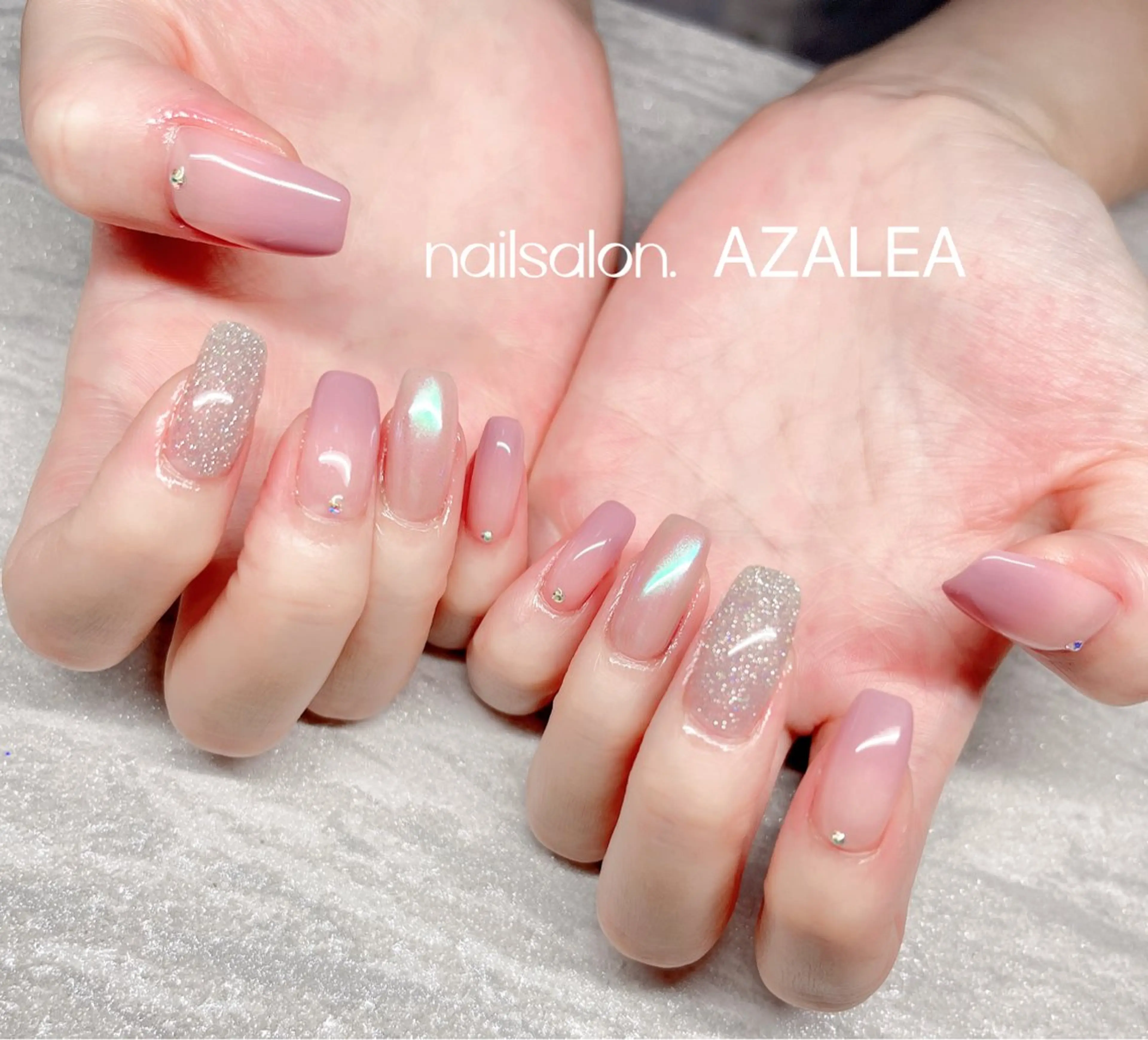 ネイル R inのネイルデザイン