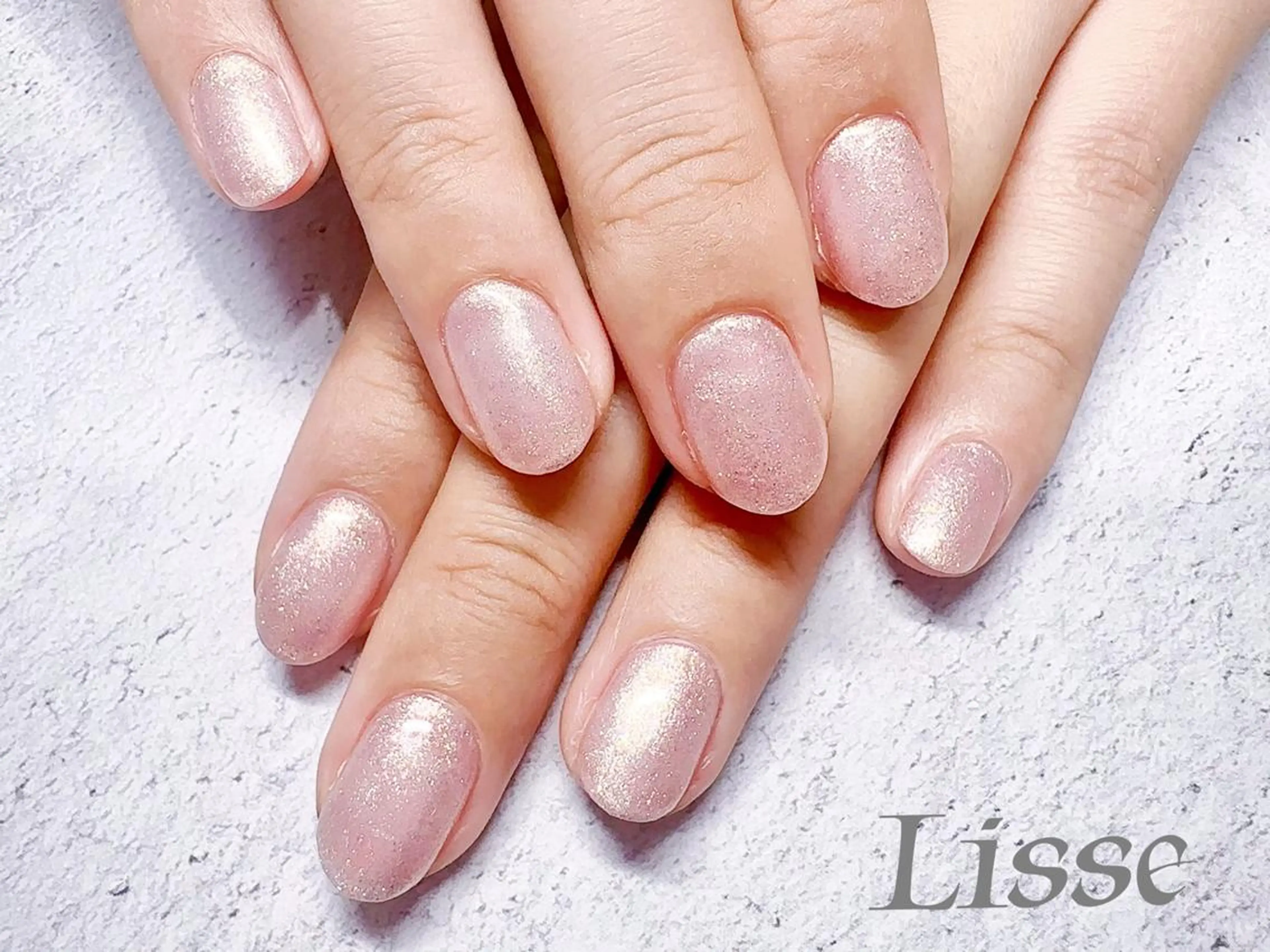 ネイル ラメ(グリッター) ワンカラーネイル ピンク Lisse銀座 Nailのネイルデザイン