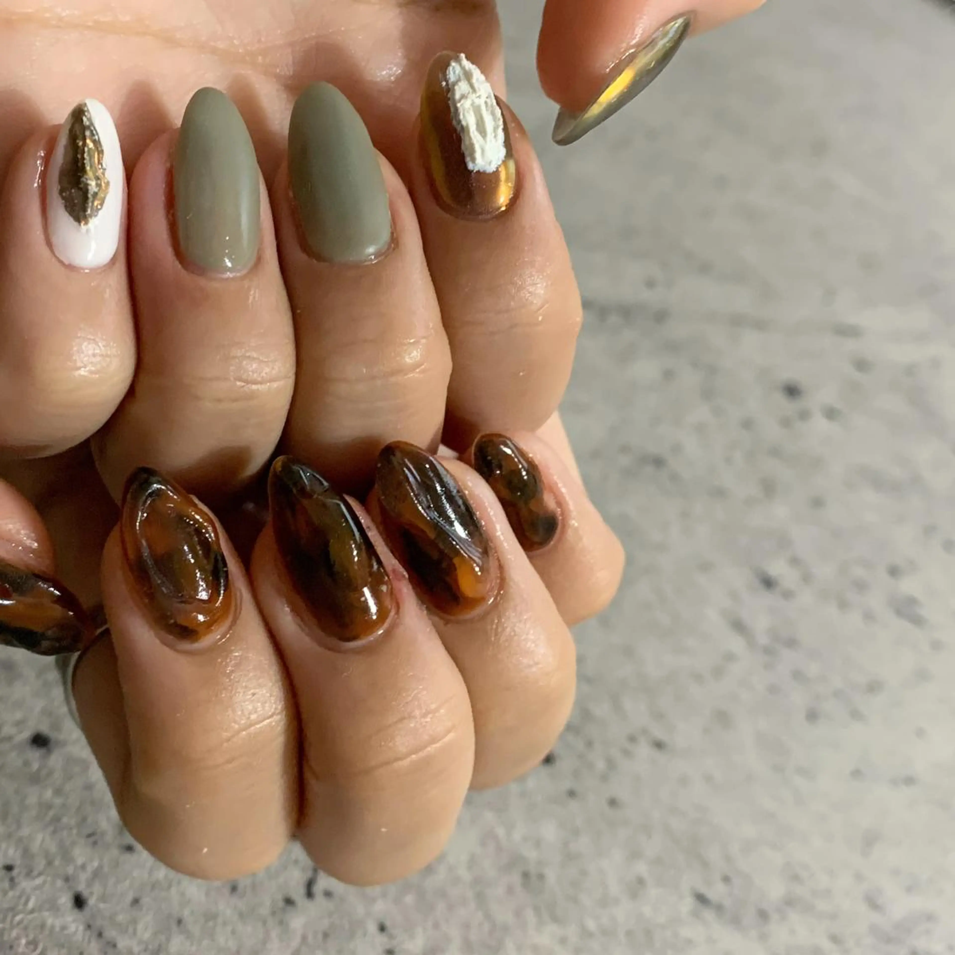 ネイル ハンドネイル ハンドケア lylynail YUUKAのネイルデザイン