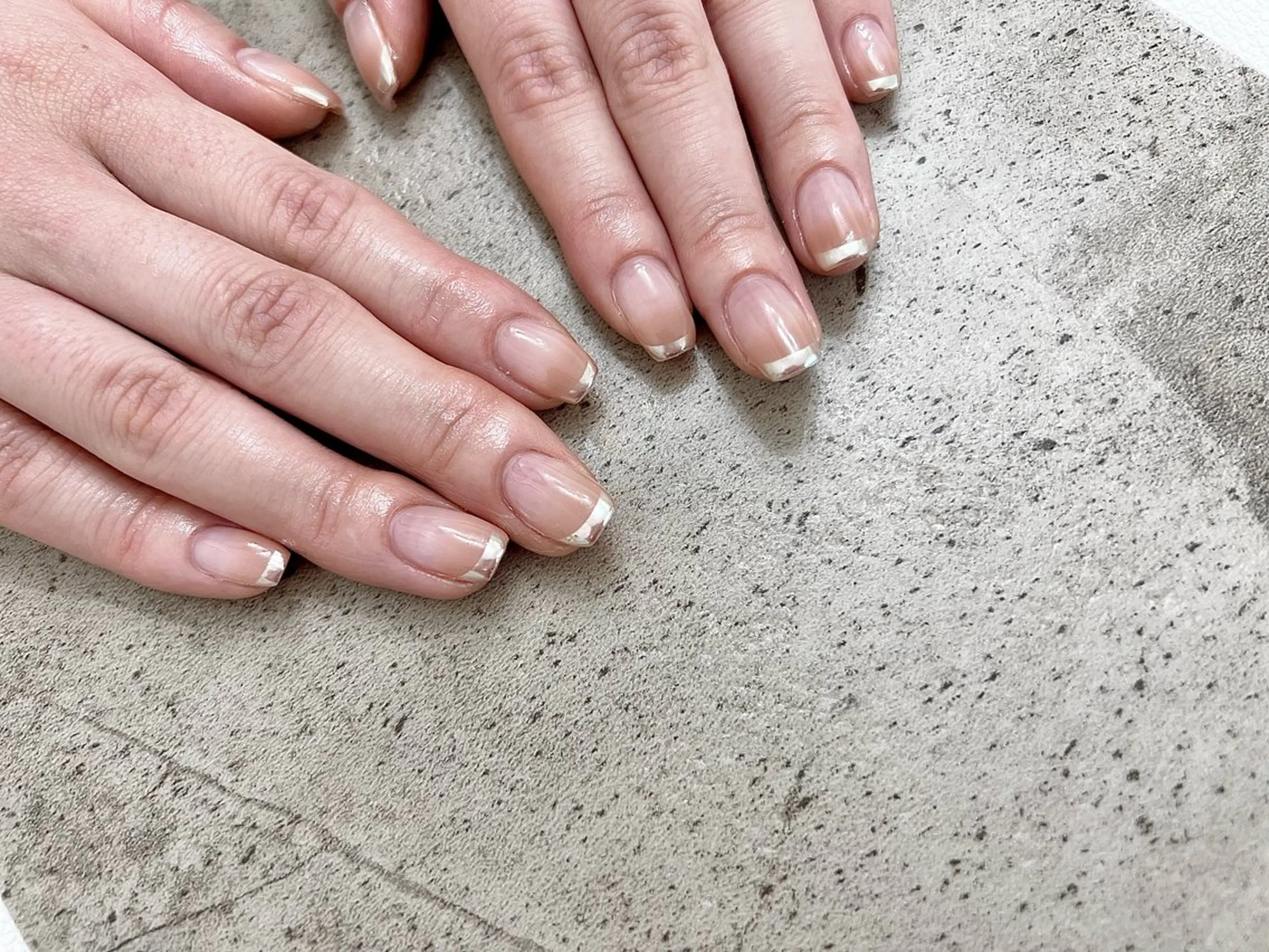 ネイル フレンチネイル グラデーション ミラーネイル Maison Calin manaのネイルデザイン