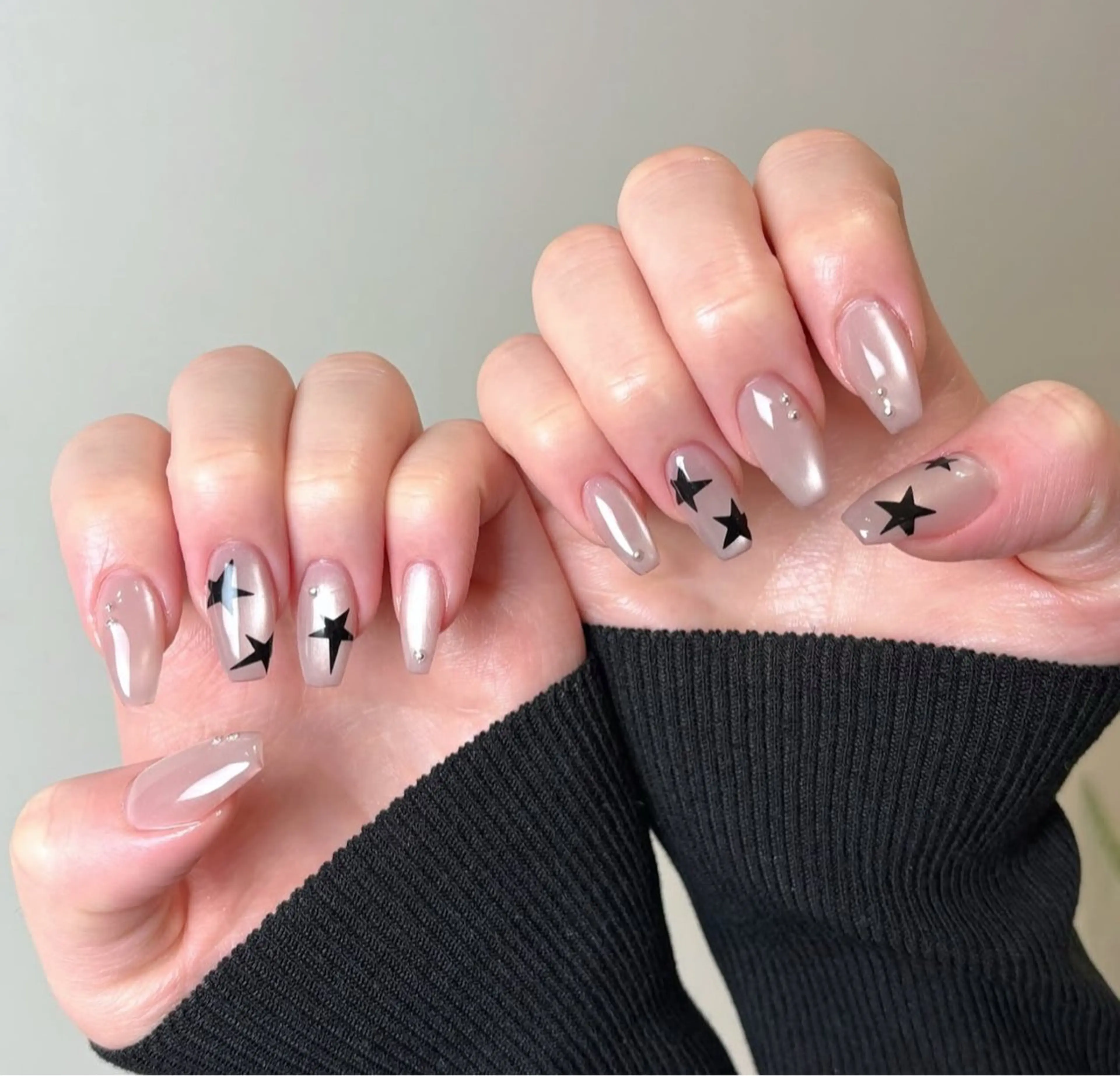 ネイル チークネイル フレンチネイル グラデーション 韓国ネイル マグネットネイル Hana Nailのネイルデザイン