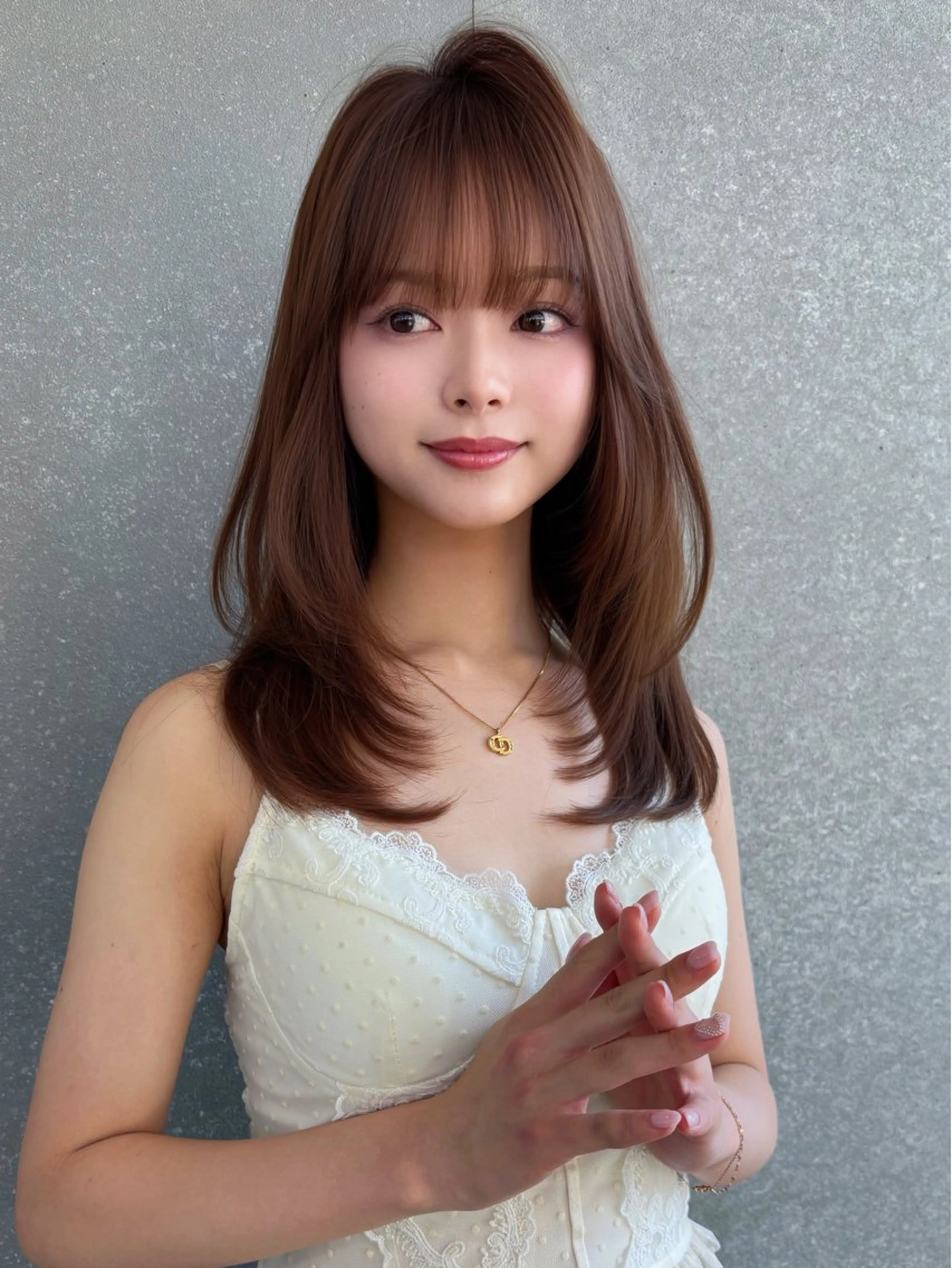 ミディアム カラー ヘアアレンジ ベージュカラー ブリーチ 透明感カラー ブリーチなしカラー 髪質改善 カット ヘアカラー トリートメント 【博多髪質改善】 吉村　清志のヘアスタイル