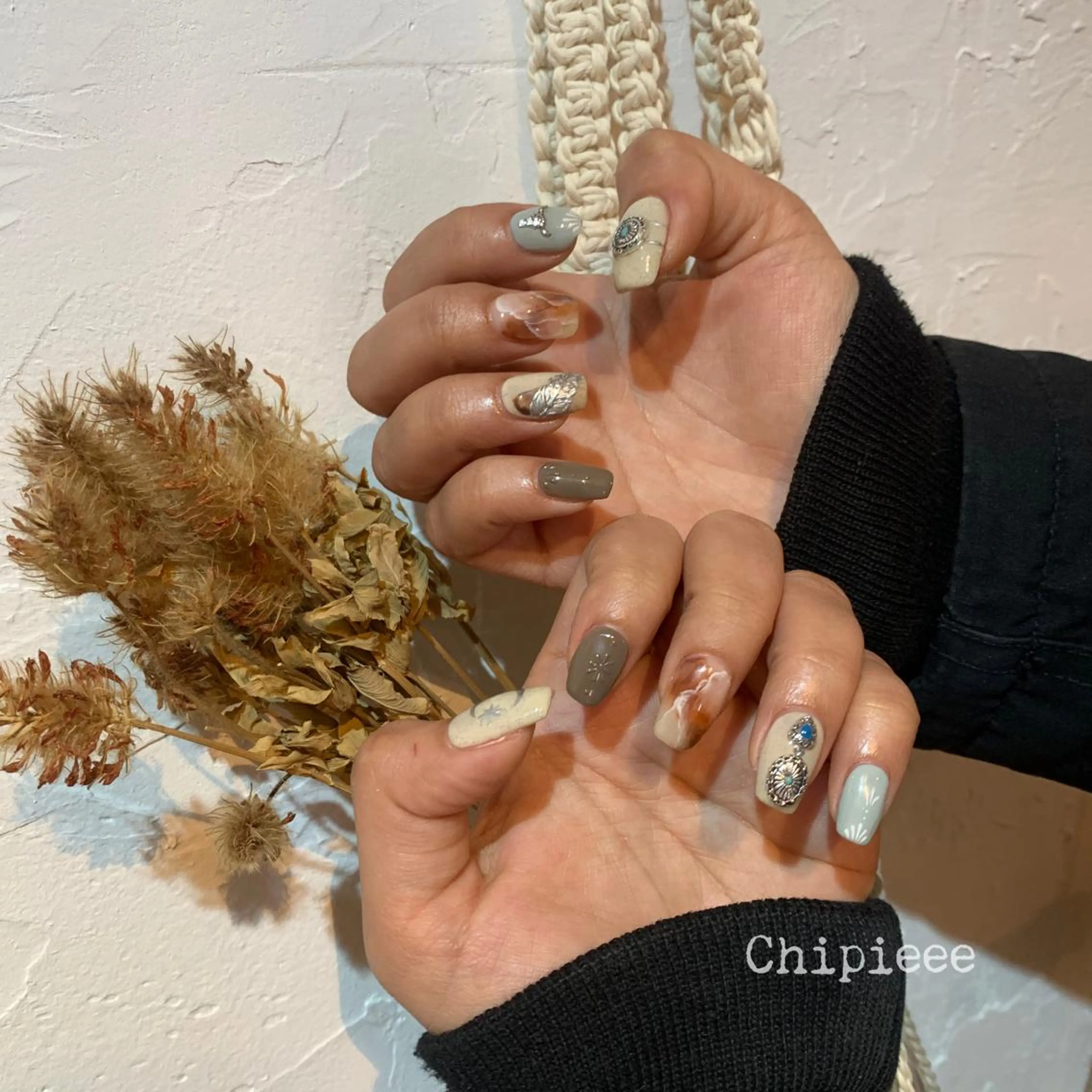 ネイル ハンドネイル revia所属・ERI Nailistのネイルデザイン