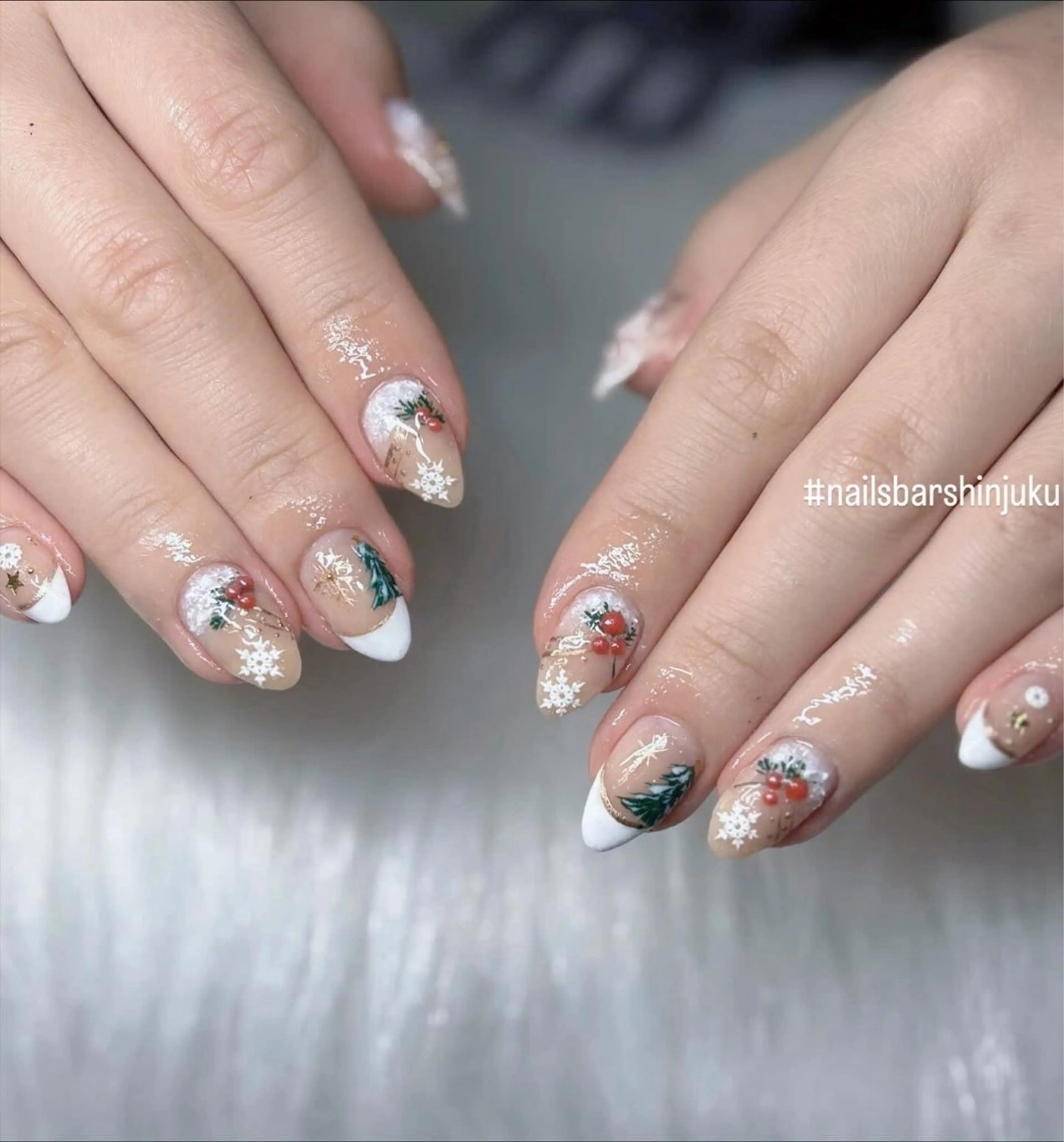 ネイル フレンチネイル ジェルネイル 冬ネイル クリスマス ハンドネイル HA NIのネイルデザイン