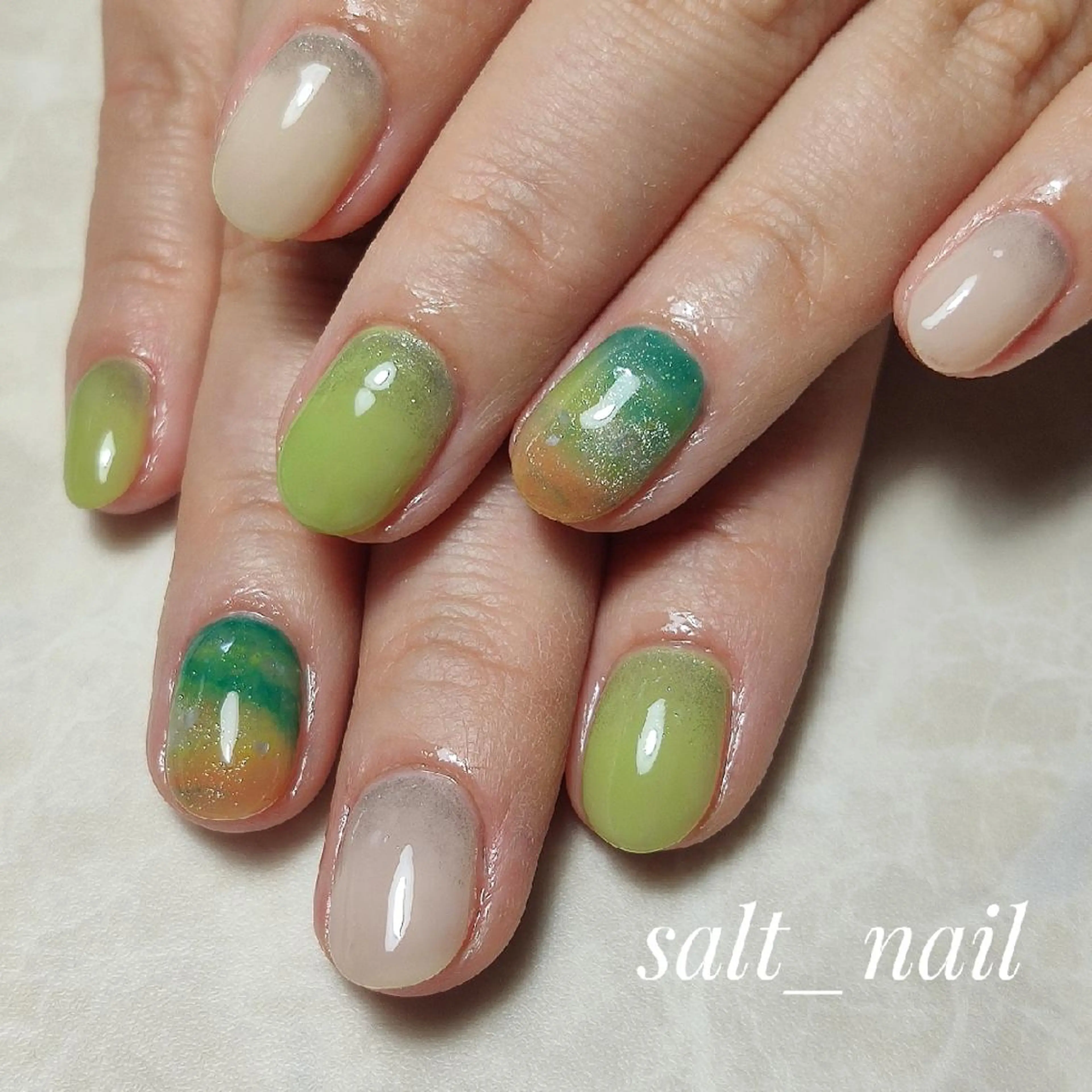 ネイル ニュアンスネイル ハンドネイル 個人サロン saltnailのネイルデザイン