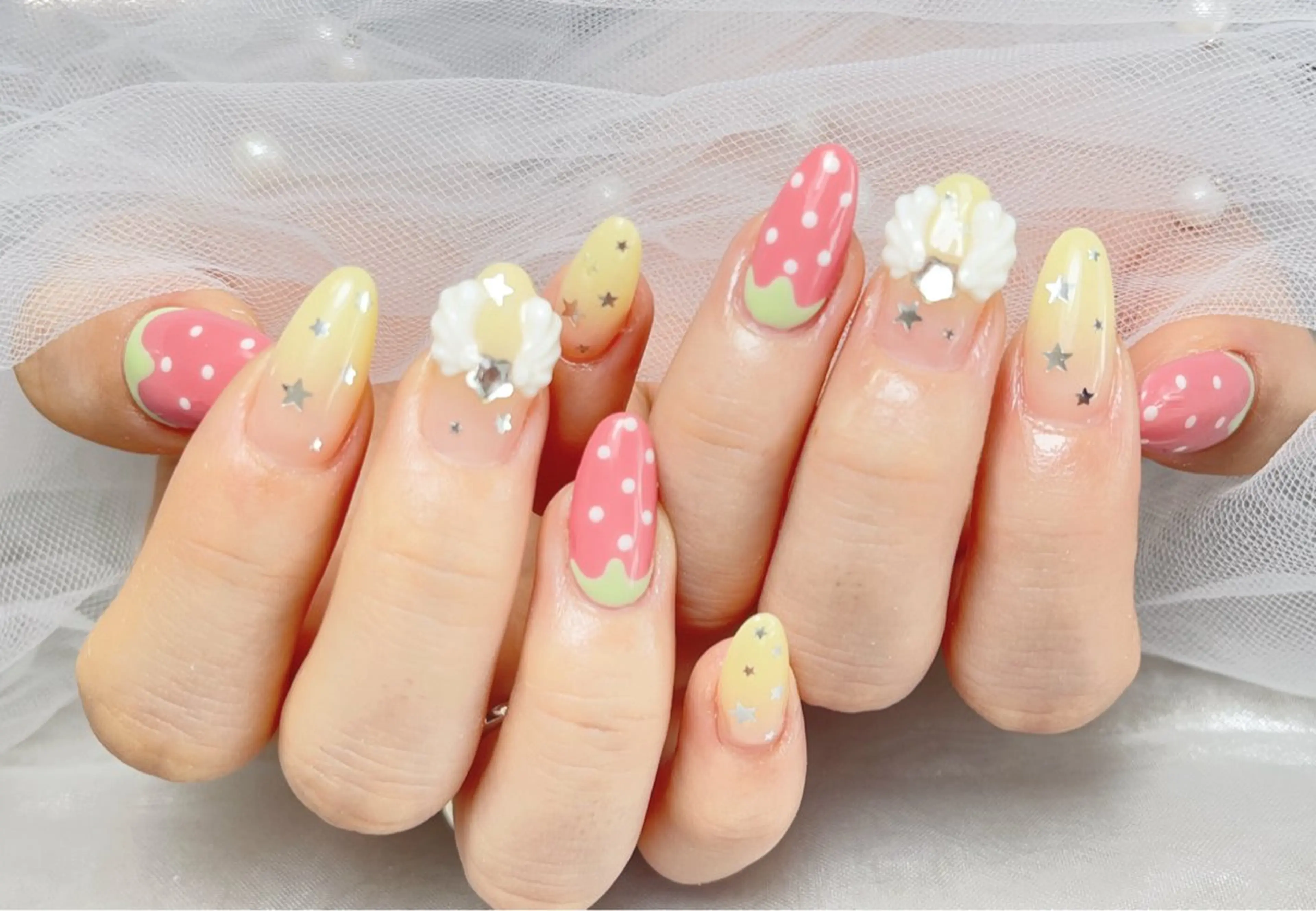 ネイル オーロラネイル チークネイル フットネイル フレンチネイル ジェルネイル ハンドネイル ハンドケア NEW NAIL💞 yukiのネイルデザイン