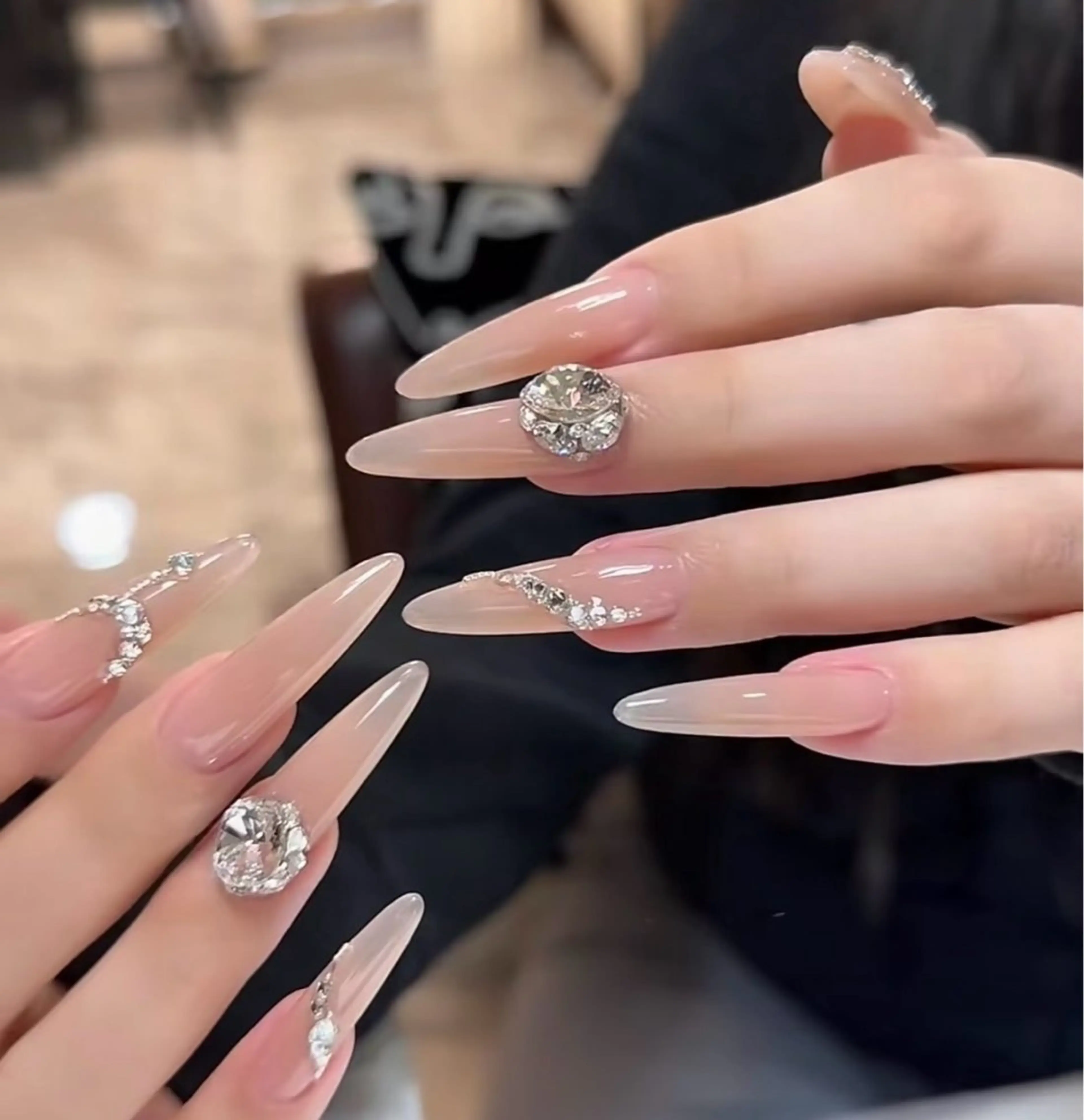 ネイル ハンドネイル Luvia Ginzaのネイルデザイン