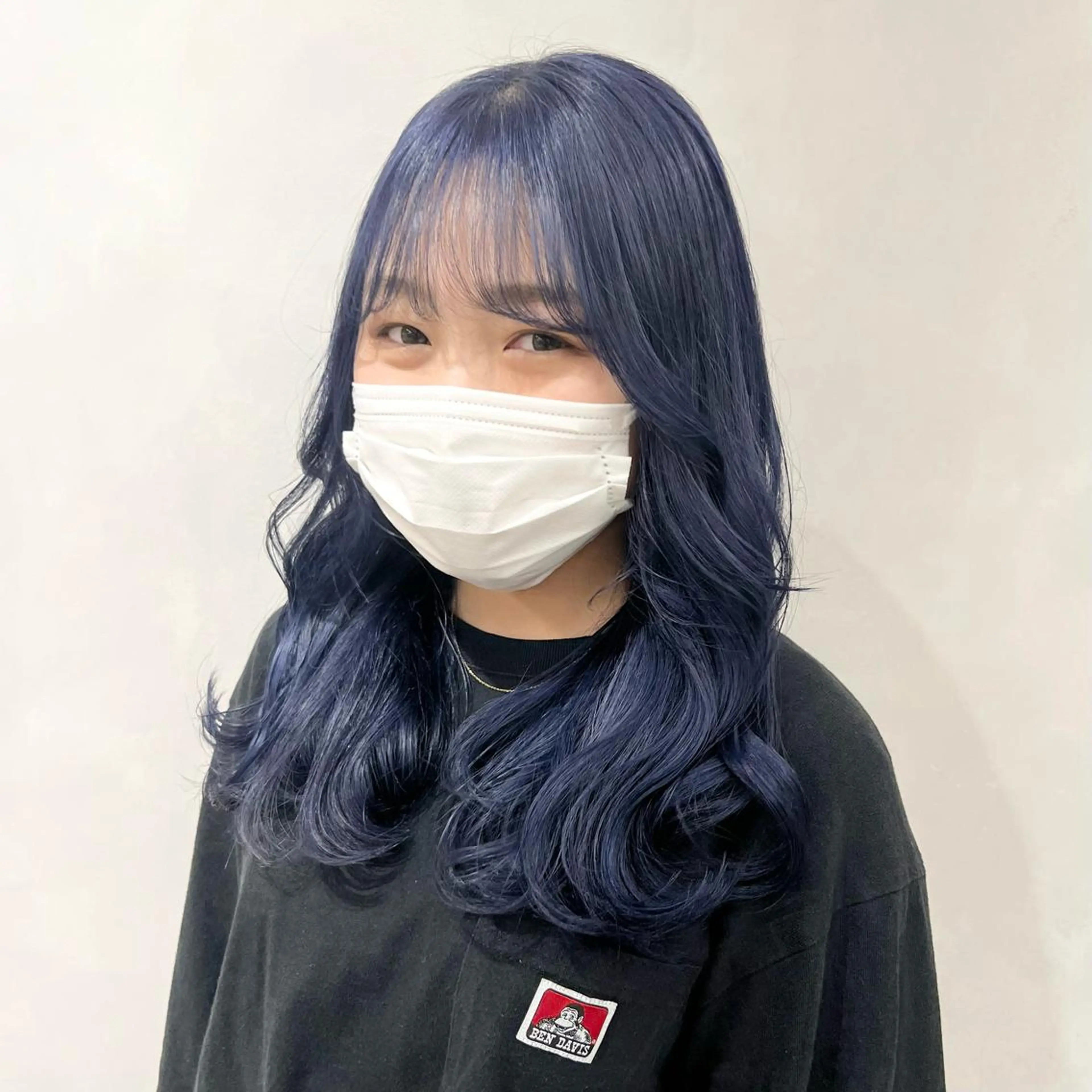 セミロング カラー ヘアカラー 🩵ブリーチカラー 🐈MIORI🩵のヘアスタイル