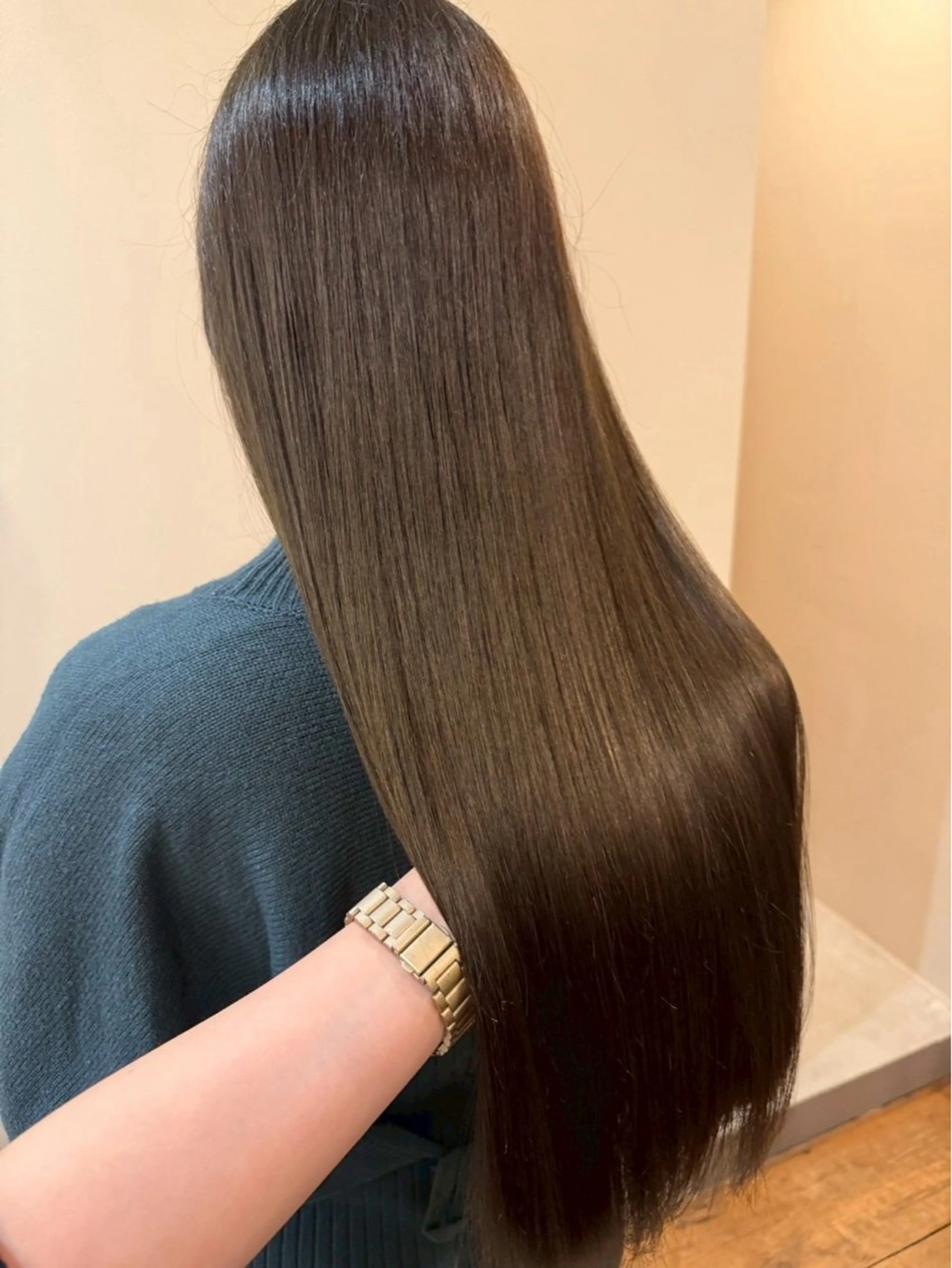 ロング 縮毛矯正 rion🪽 /縮毛矯正のヘアスタイル