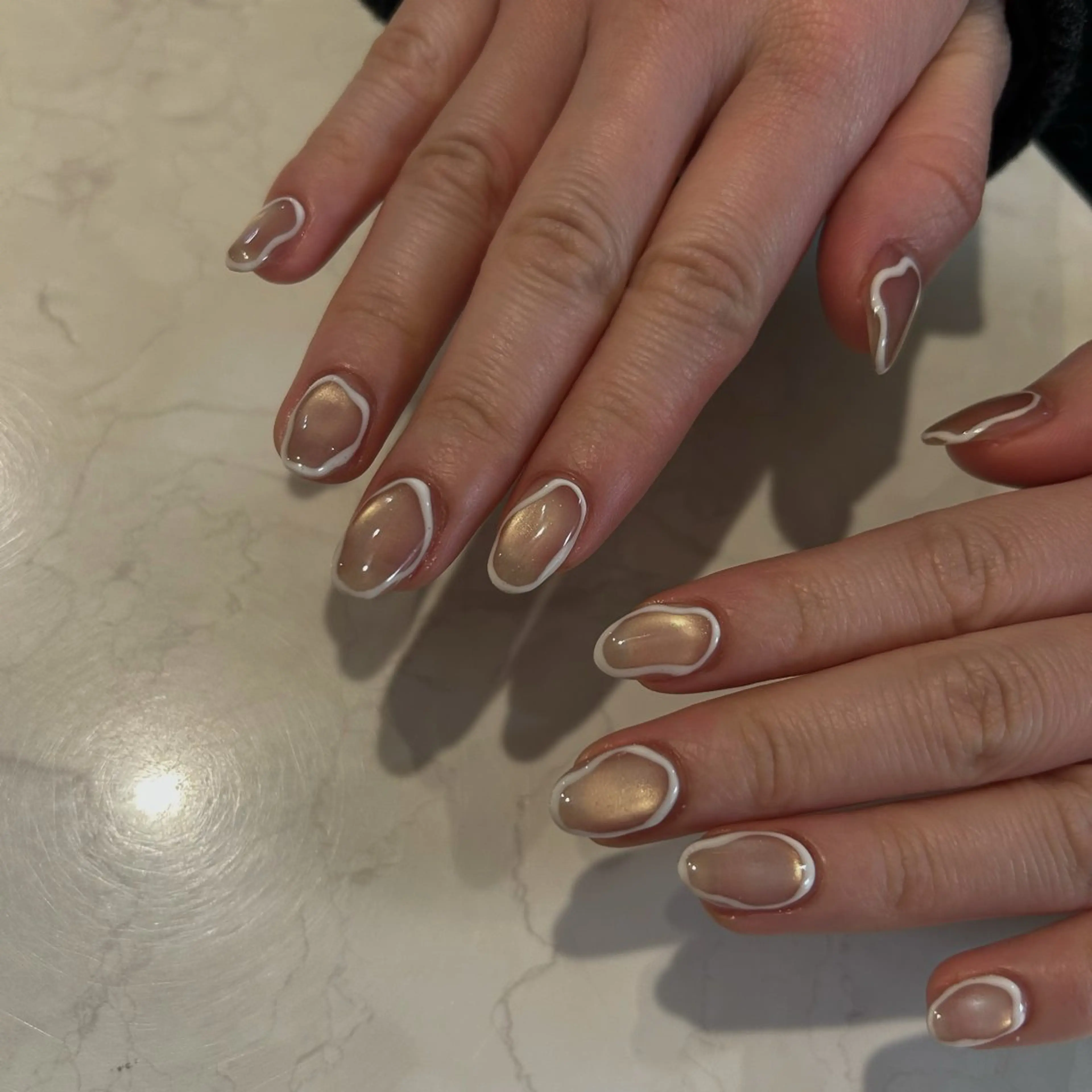 ネイル Salondevi2 isanaのネイルデザイン