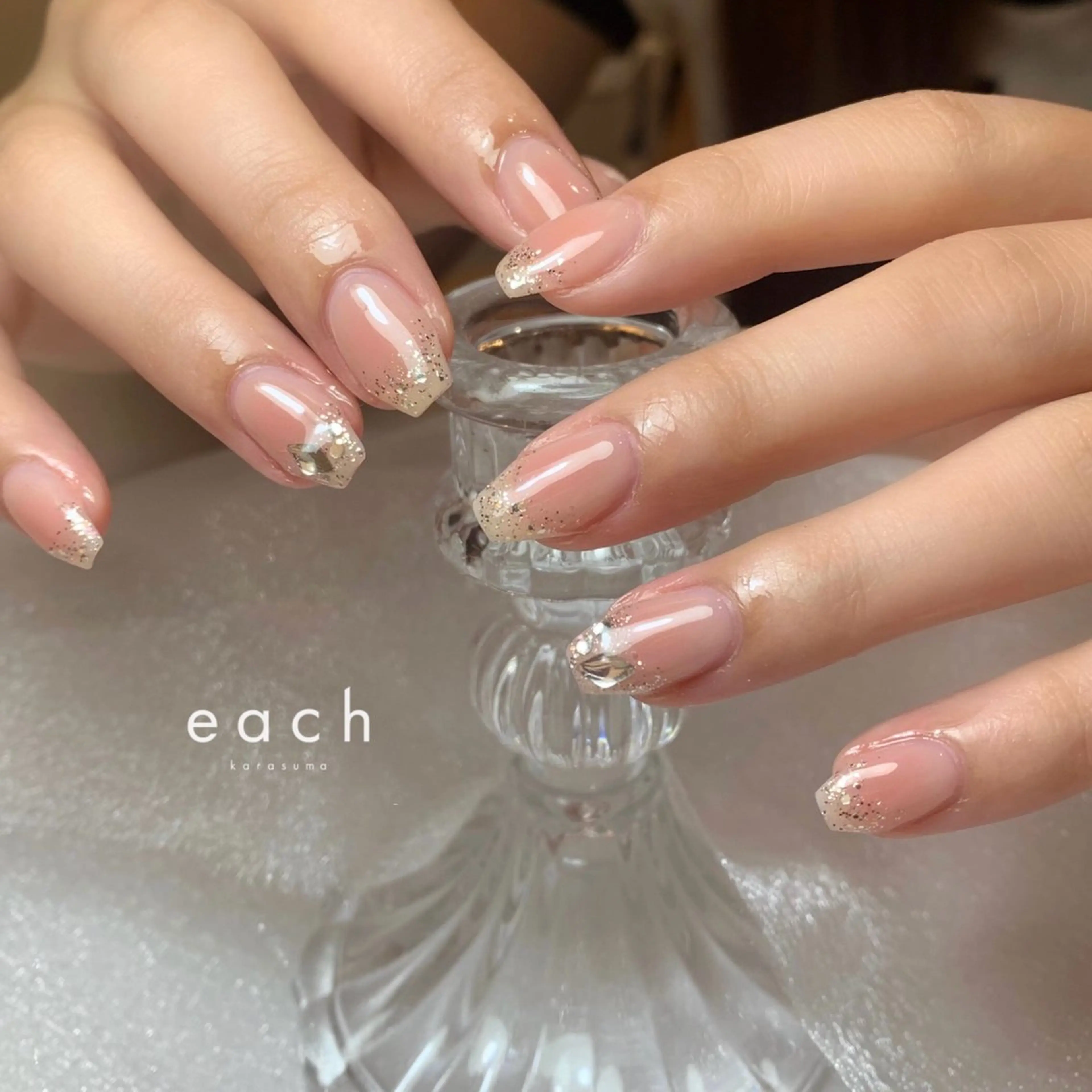 ネイル each Hibikiのネイルデザイン