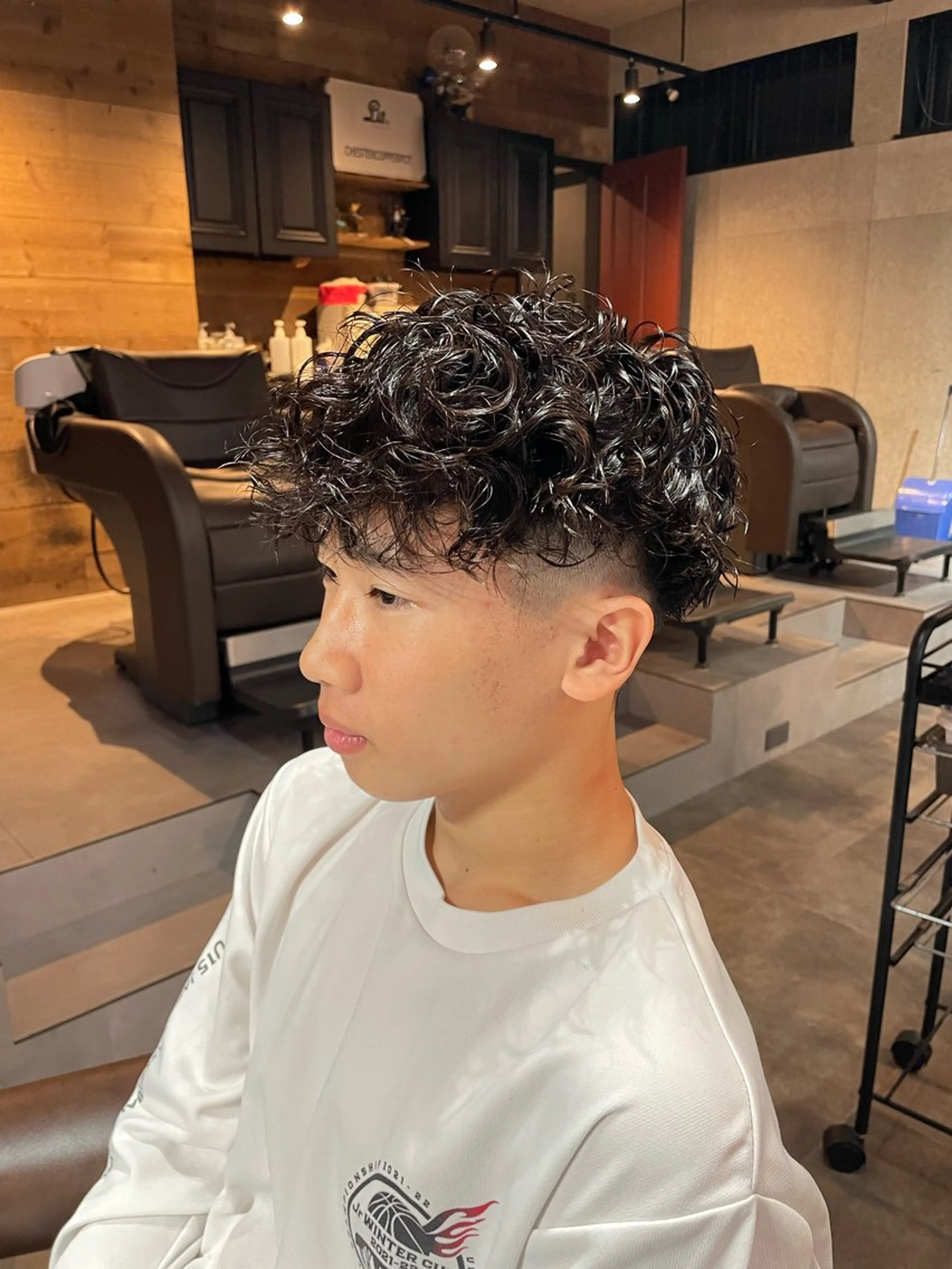 パーマ メンズ スペインカール litbyfifth 濵崎寛太のヘアスタイル