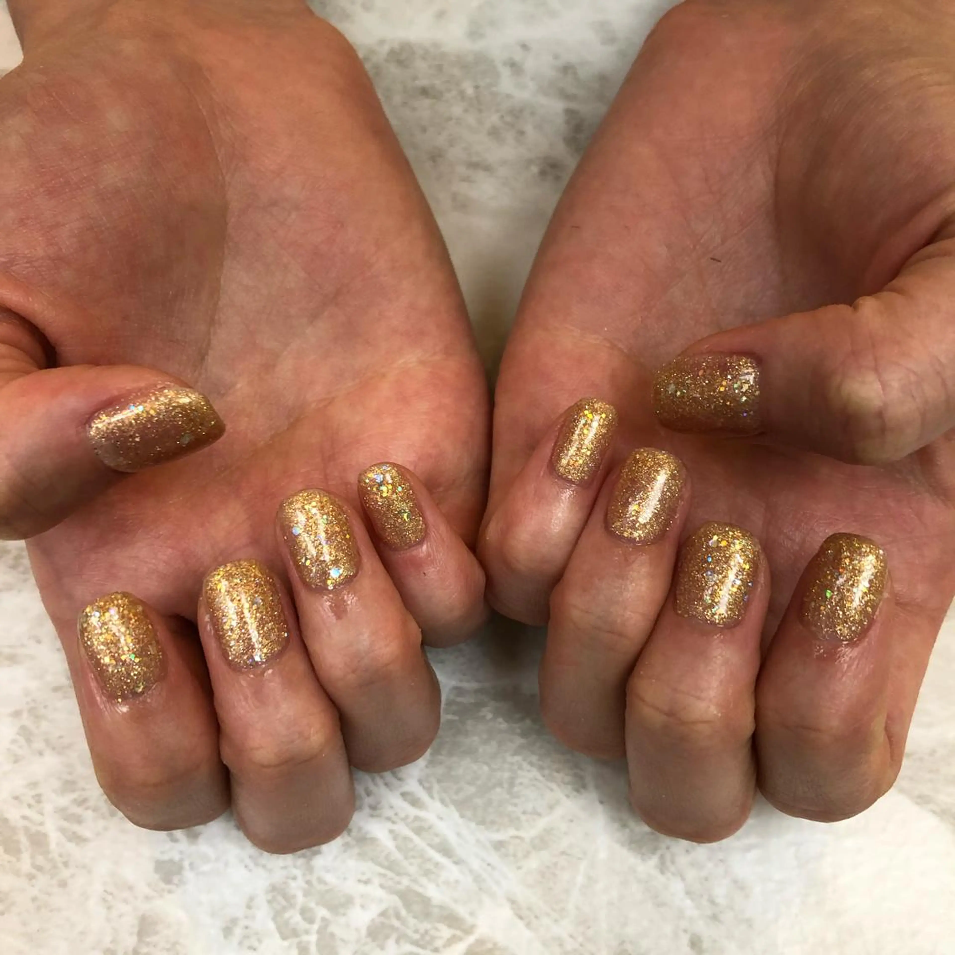 ネイル ゴールド ラメ(グリッター) Irodim所属・MOKA NAKAGAWAのエステ・リラクイメージ