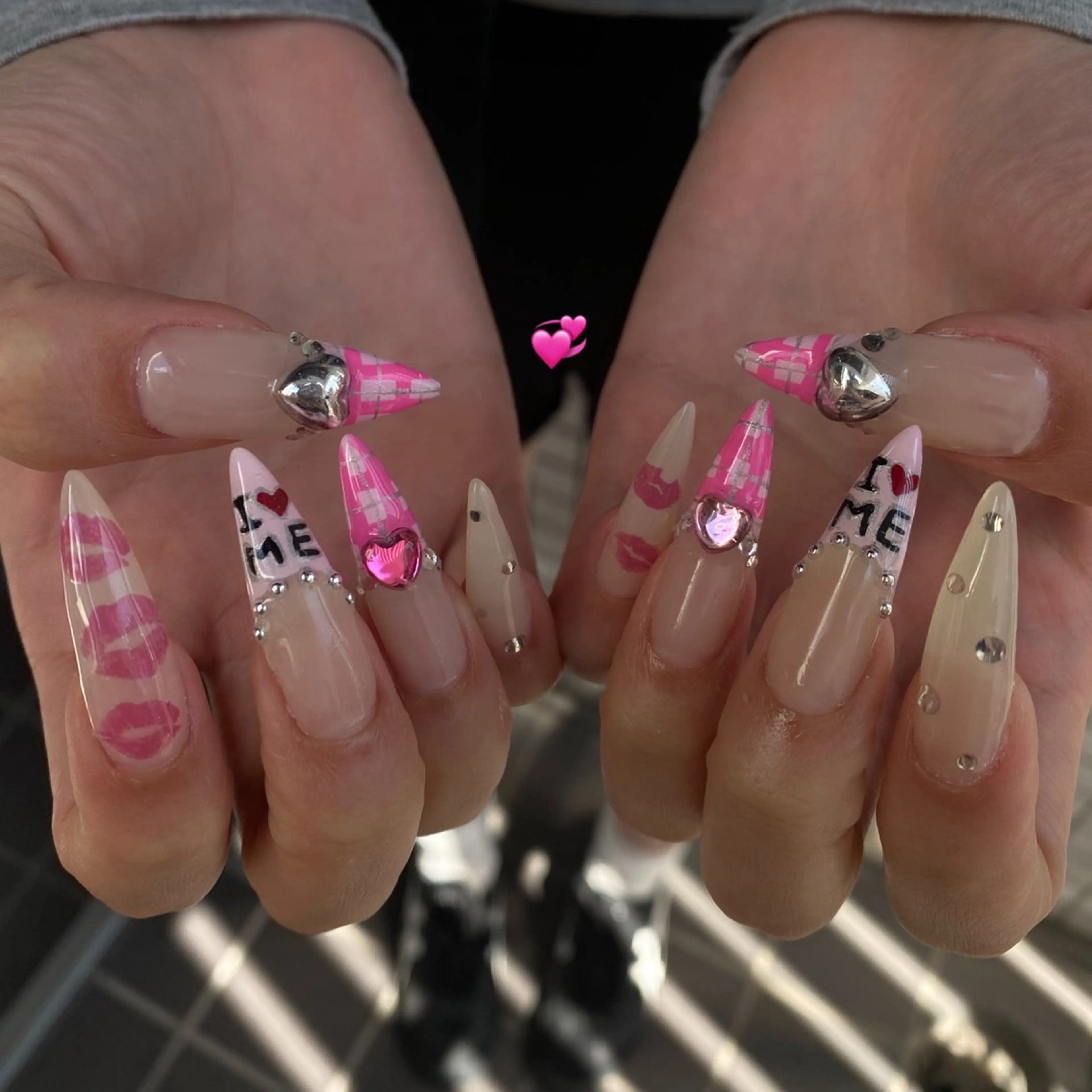 ネイル nano/きもかわ nail🐬🫧のネイルデザイン
