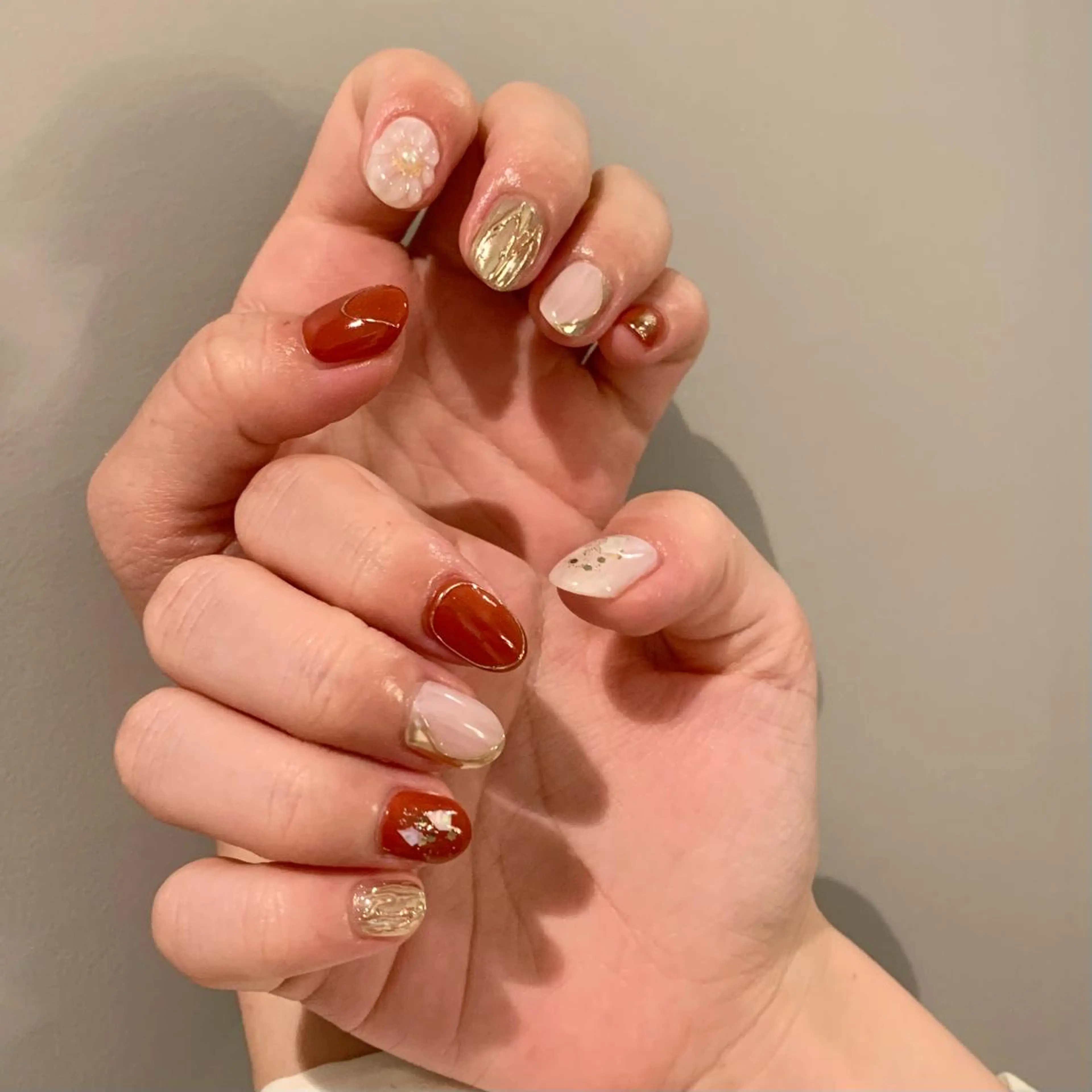 ネイル ハンドネイル ウシク ミユキのネイルデザイン