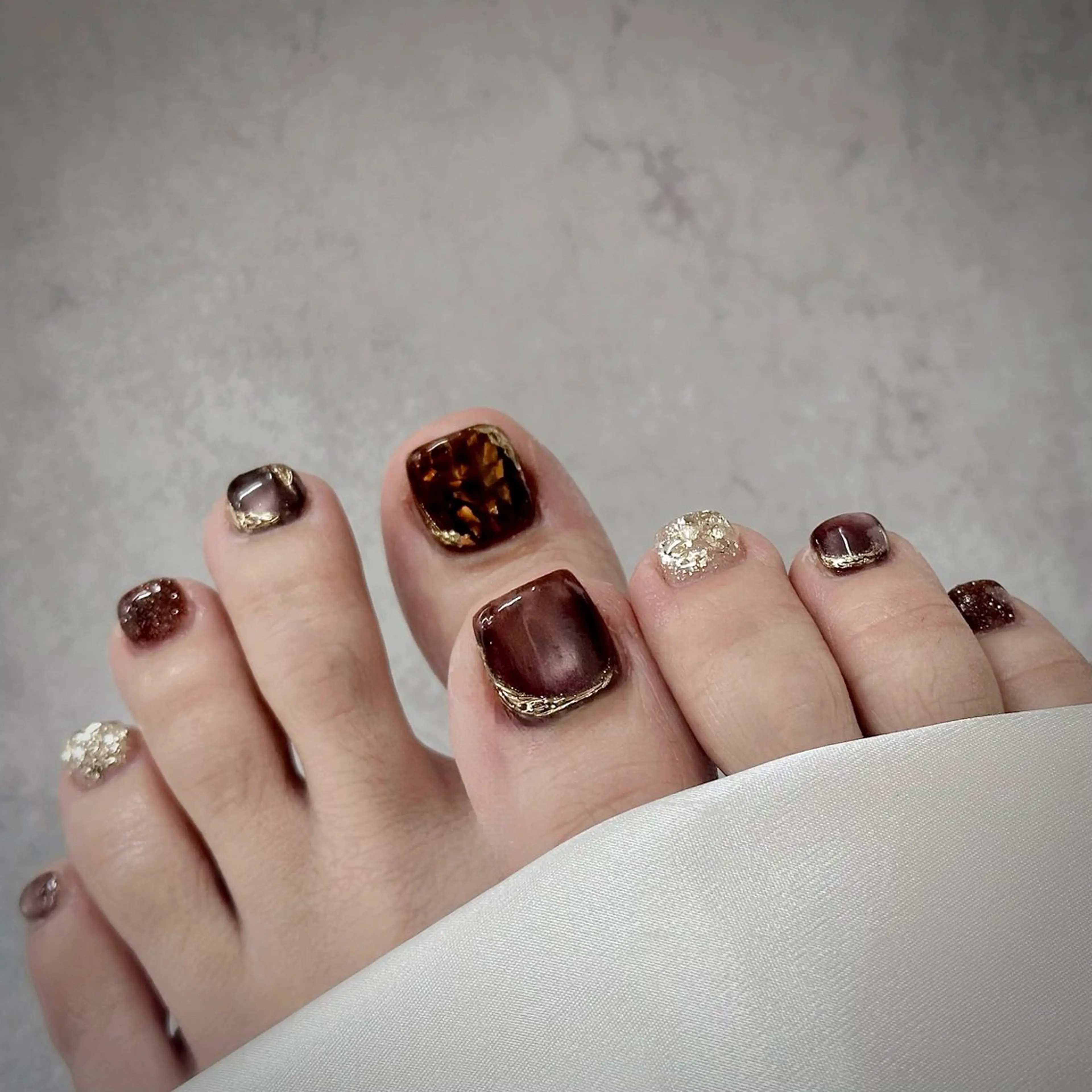 ネイル フットネイル Nhit Nailsのネイルデザイン