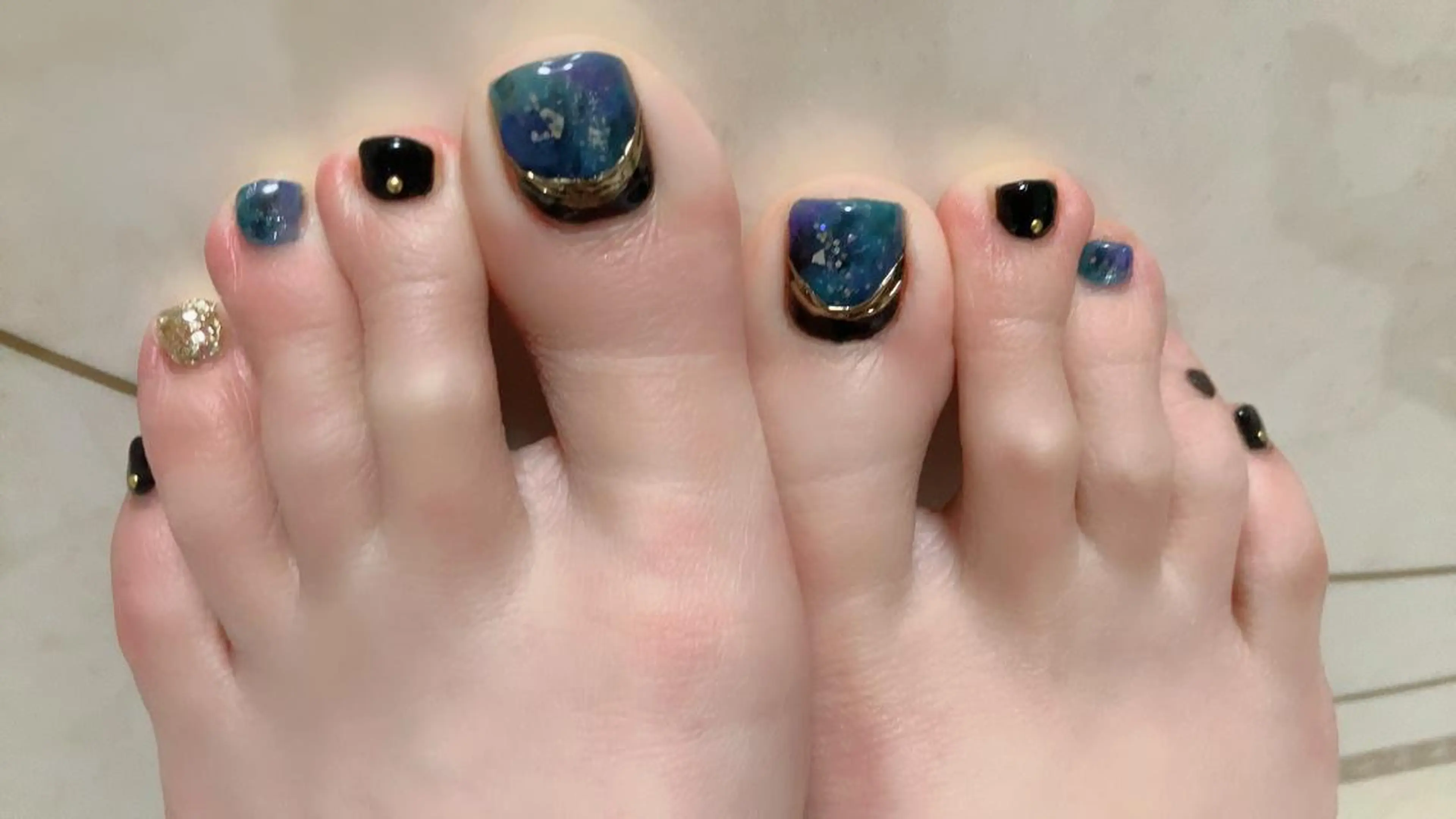 ネイル フットネイル エース ネイルのネイルデザイン