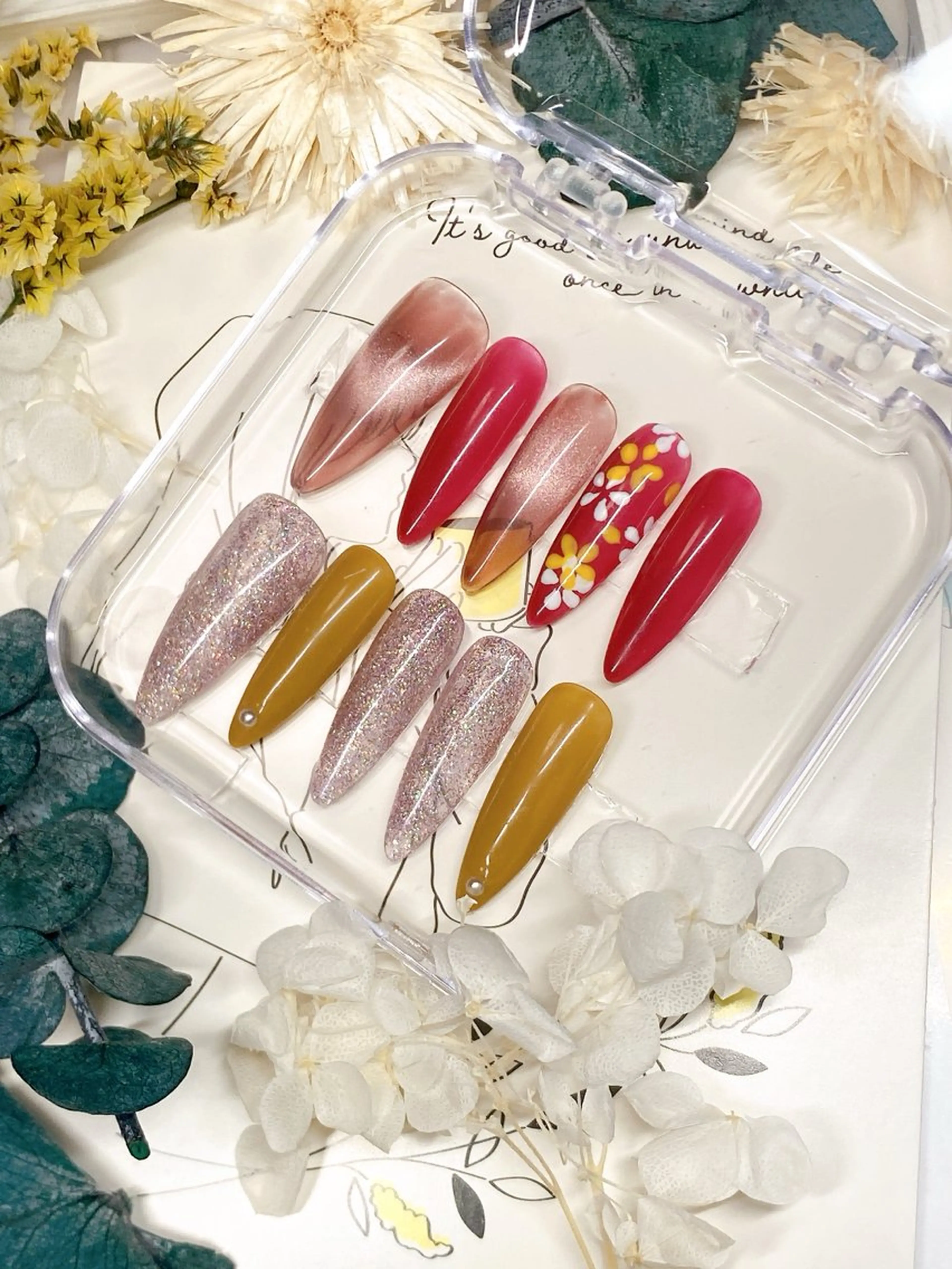 ネイル ハンドネイル PLUM  BELL 横浜自宅ネイルのネイルデザイン