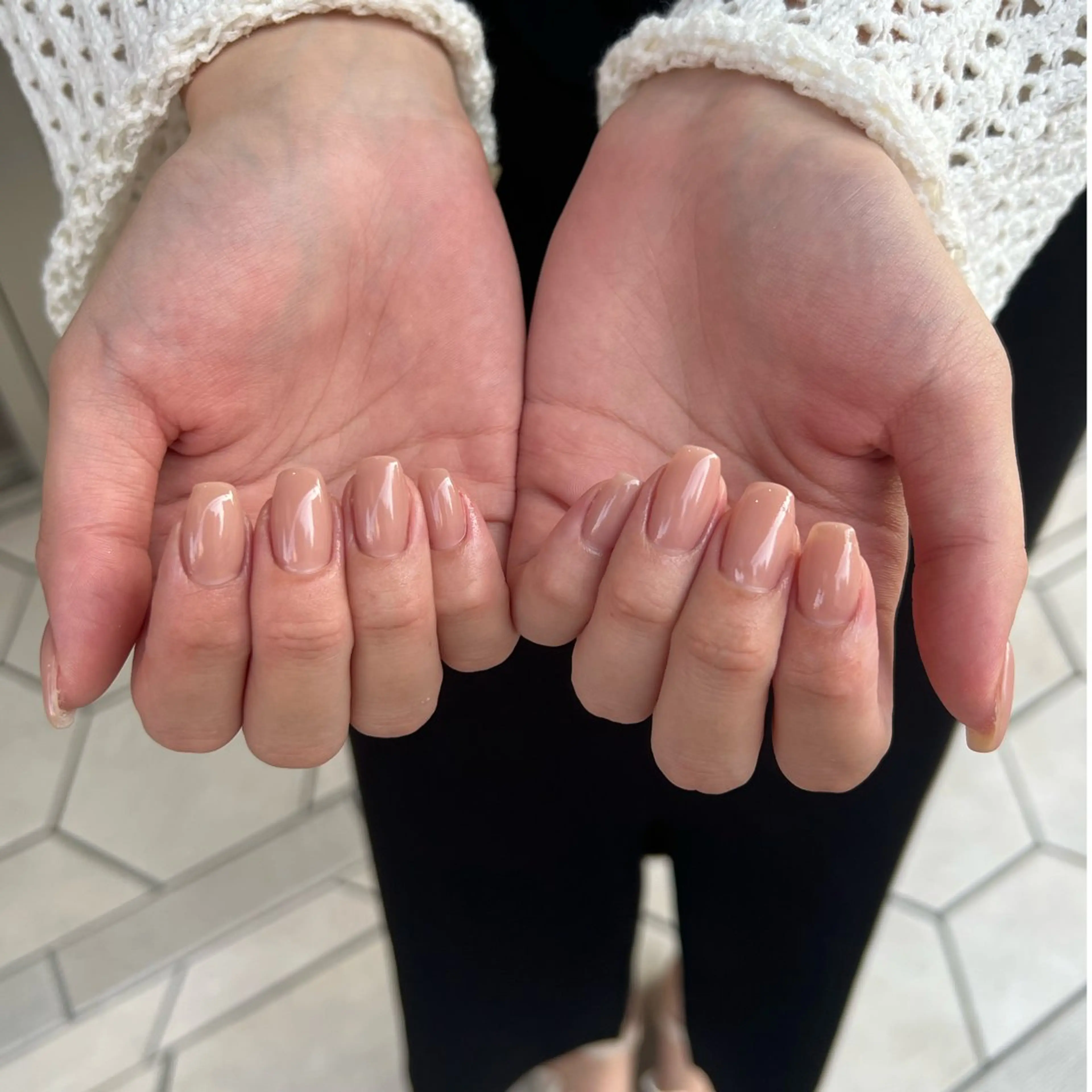 ネイル ブラウン オフィスネイル ワンカラーネイル Rommy Arisaのネイルデザイン