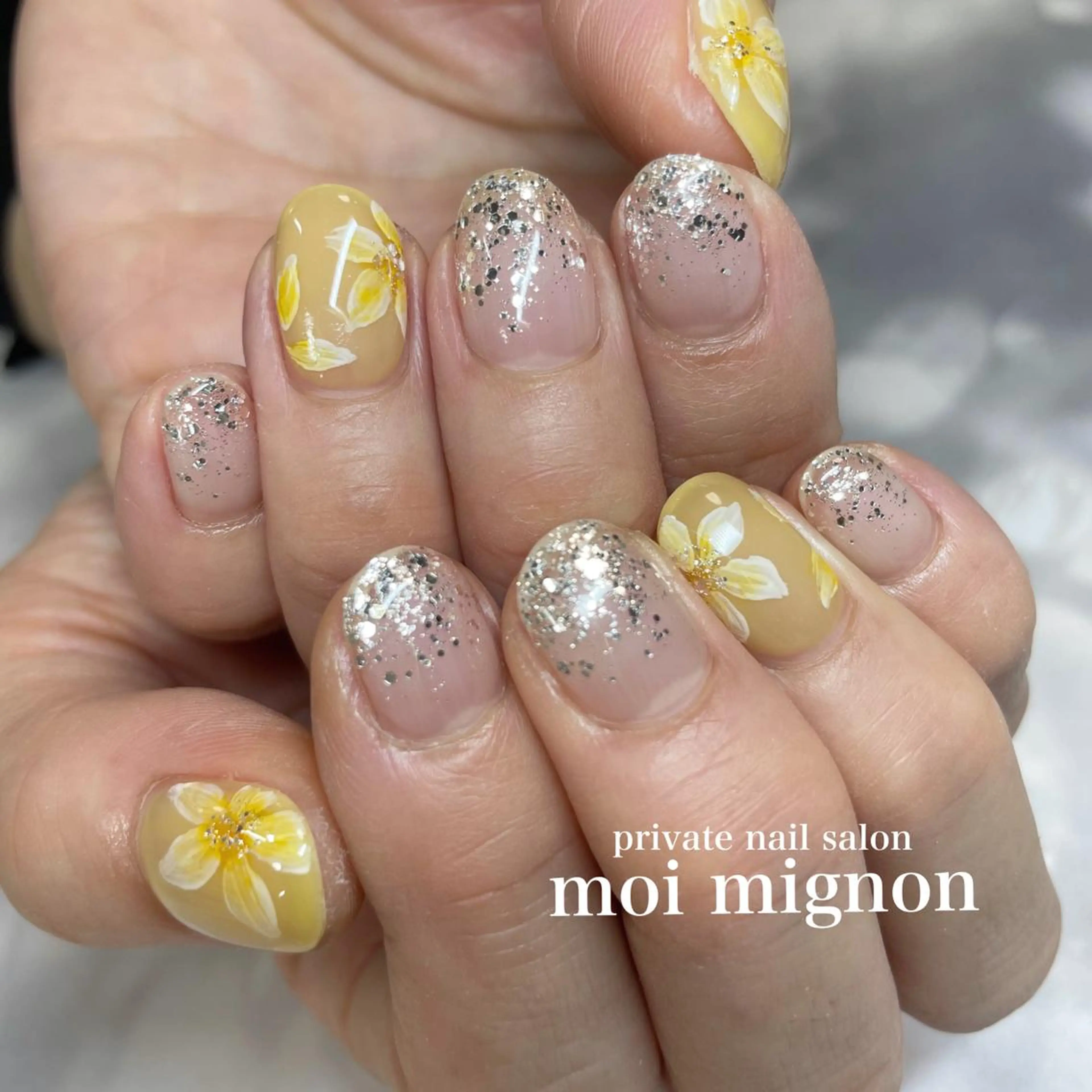 ネイル アートネイル フラワーネイル 春ネイル ハンドネイル nailist Aki♡のネイルデザイン