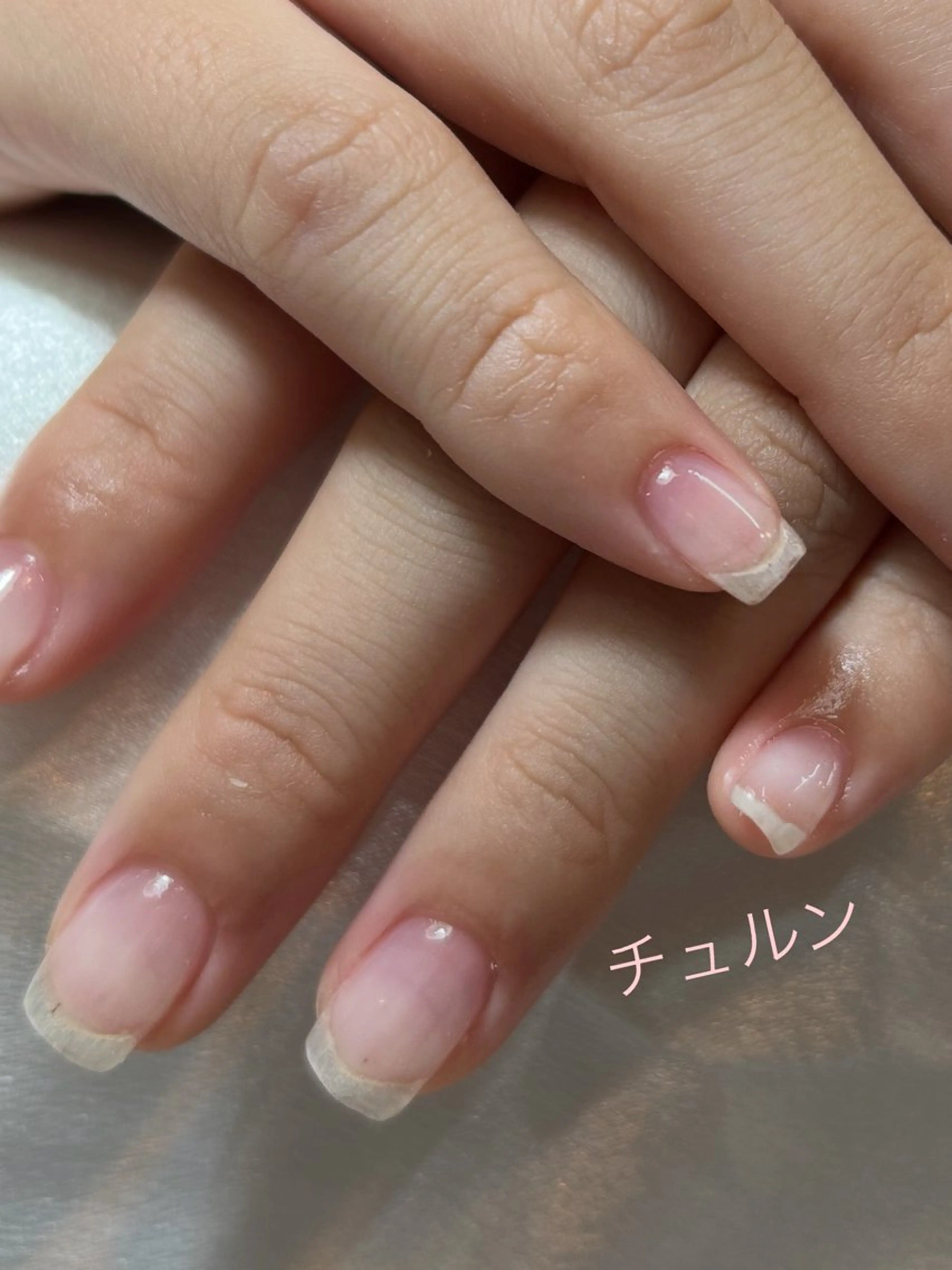 ミディアム the   more所属・大城 みきのネイルデザイン