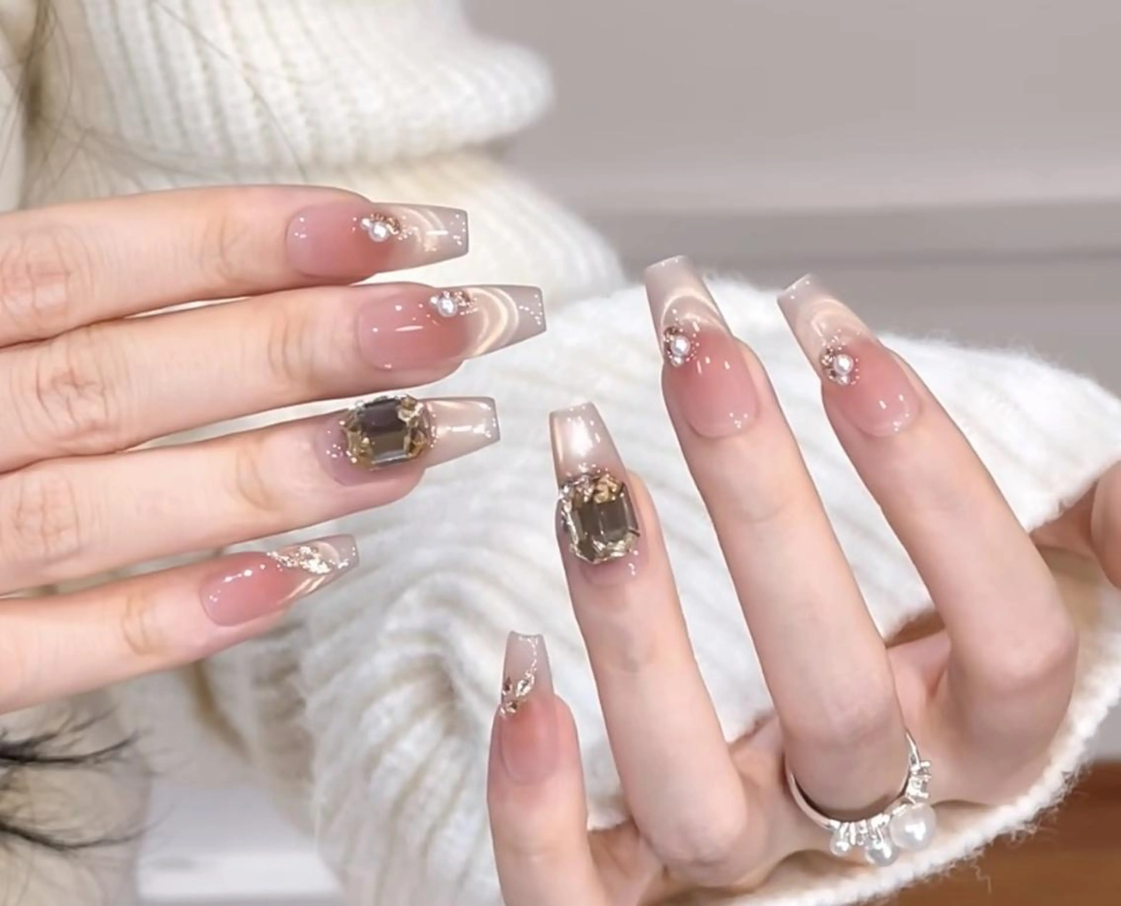 ネイル ハンドネイル エリ🫧 nail池袋東口のネイルデザイン