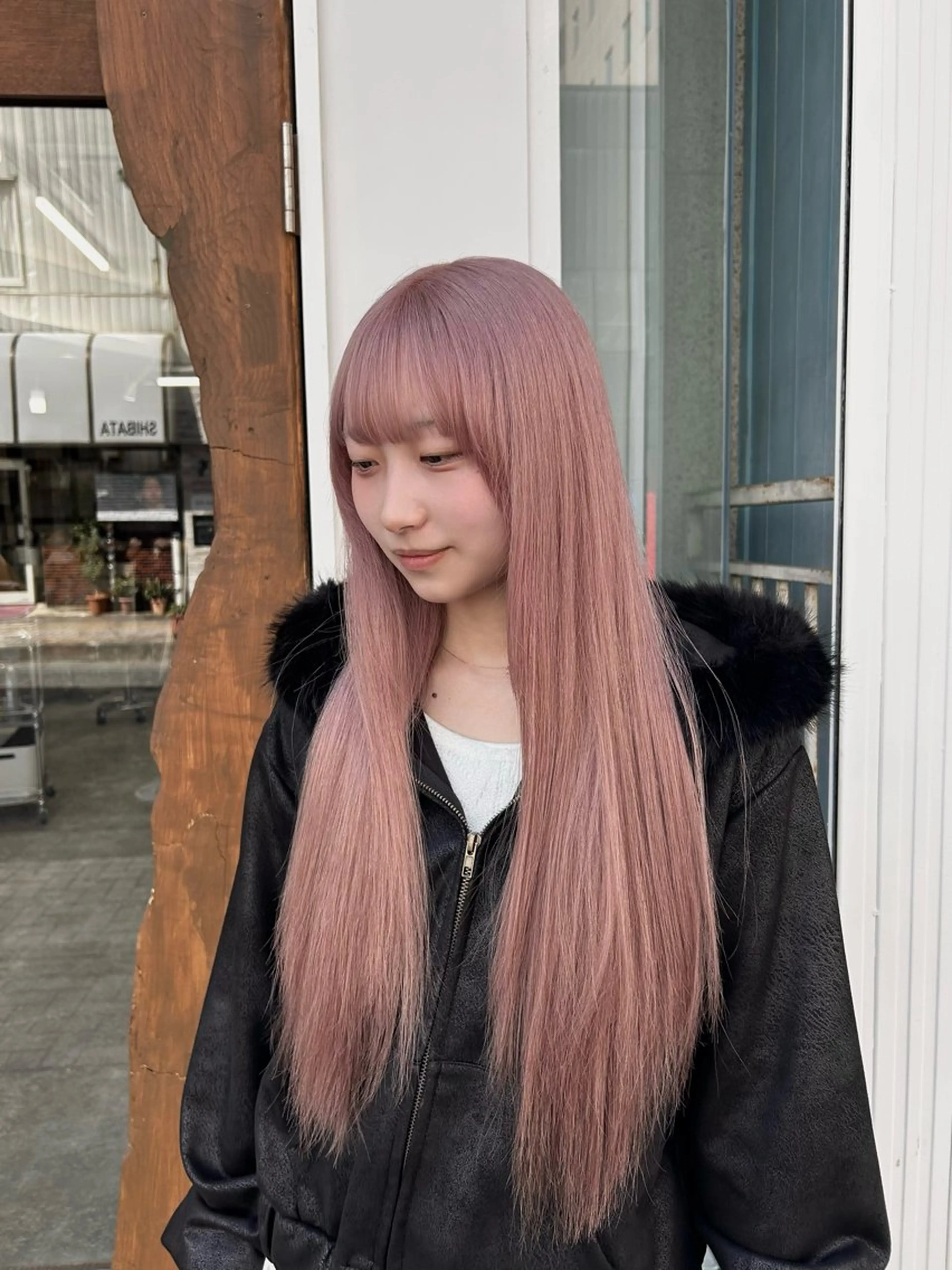 ロング カラー ヘアカラー 木藤 優杏のヘアスタイル