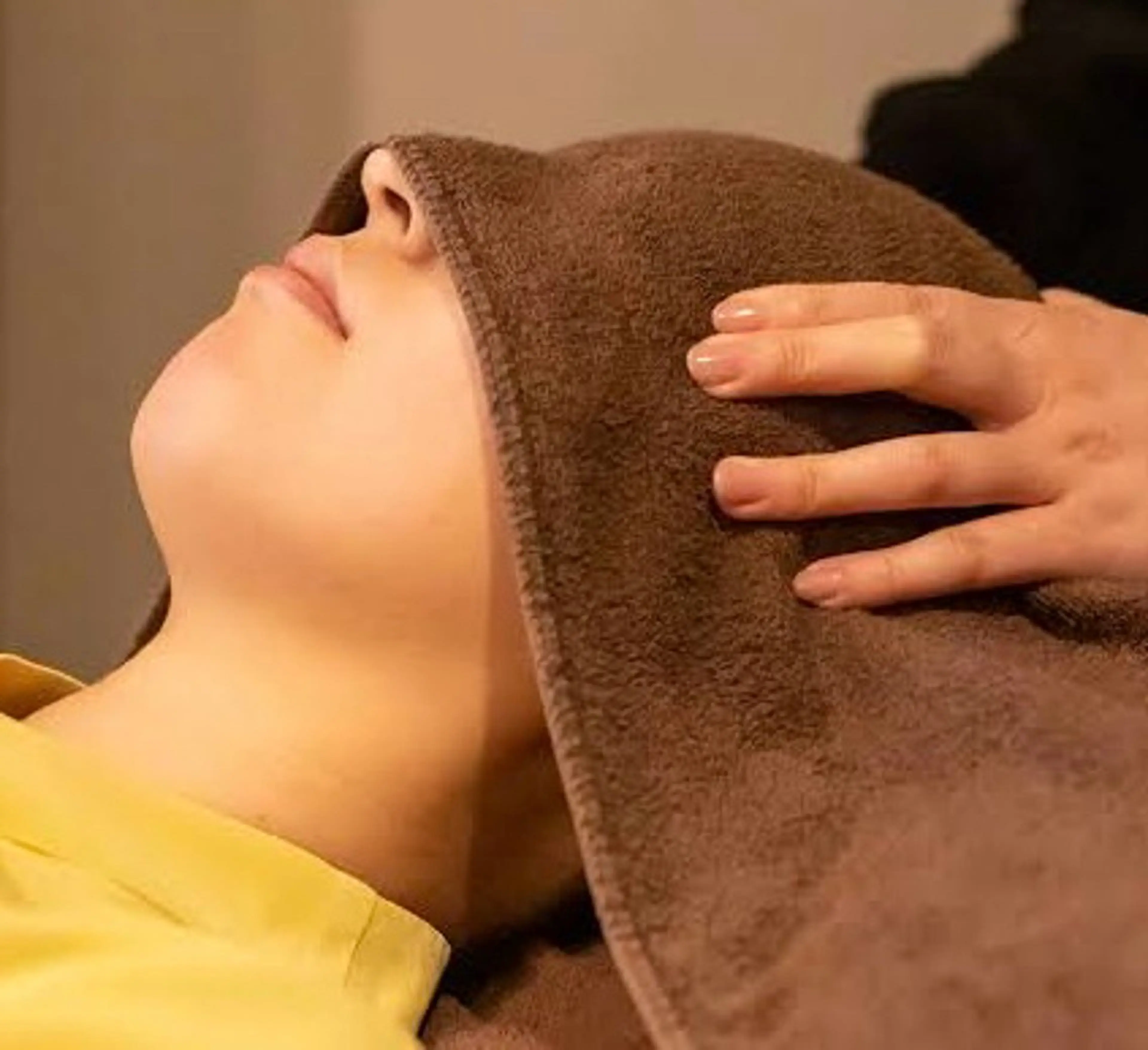 ⭐️頭 顔 アゴ 首 30分集中マッサージ⭐️の写真