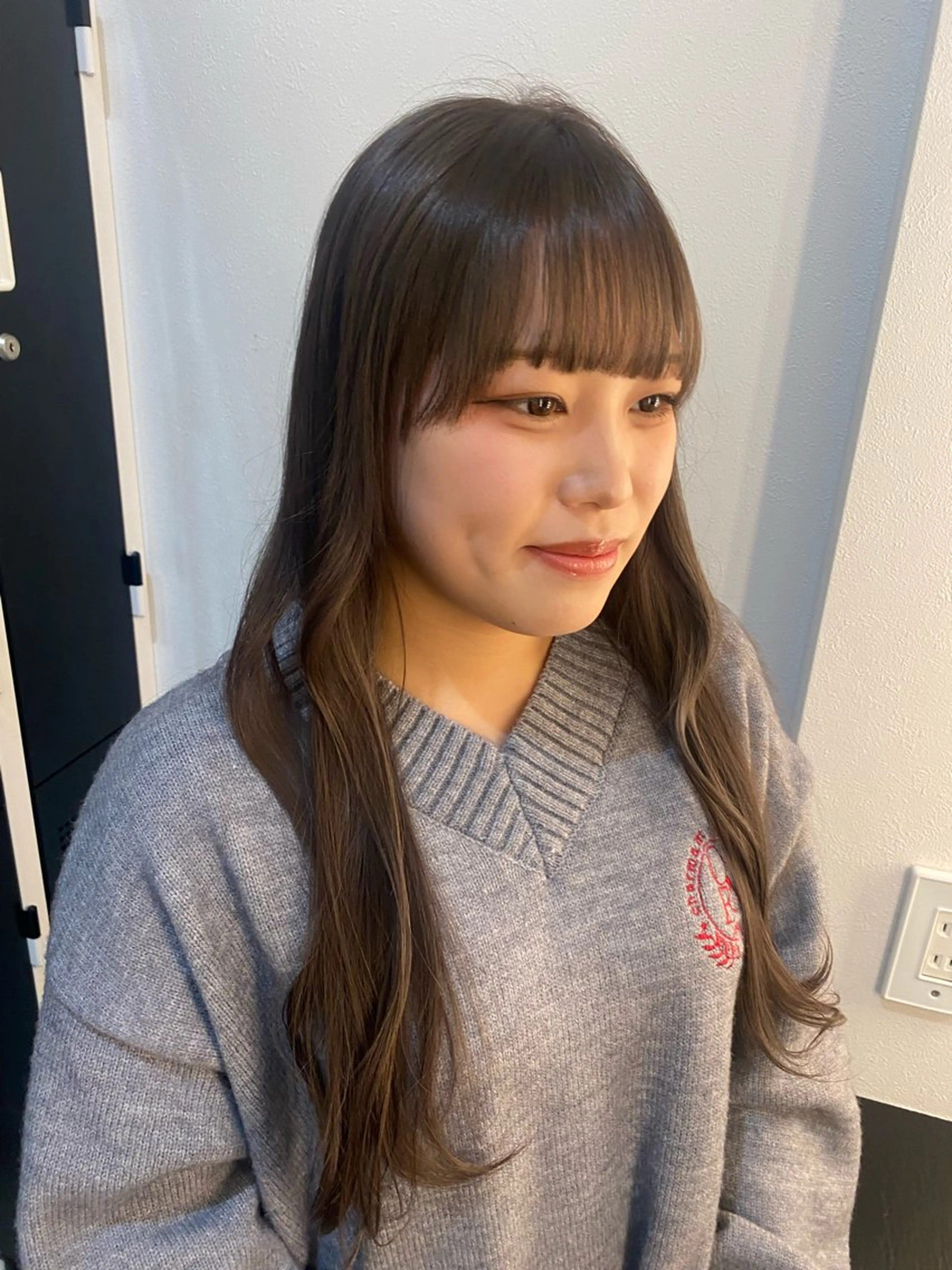 ロング 内田 穂乃香のヘアスタイル