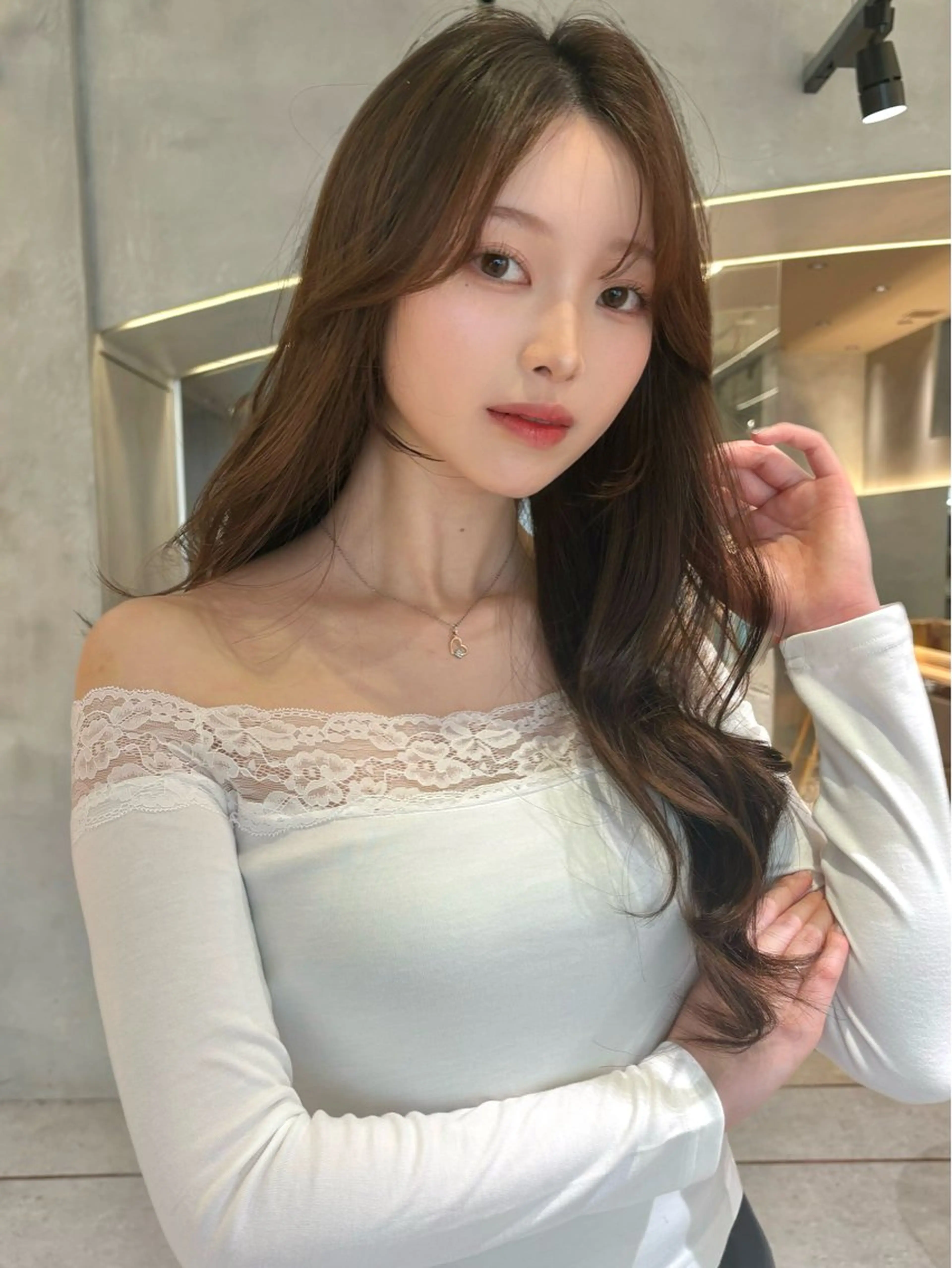 ロング カラー カット ヘアカラー トリートメント 仙台Ｉ韓国レイヤー Ｉ髪質改善Ｉ伊藤拓海のヘアスタイル