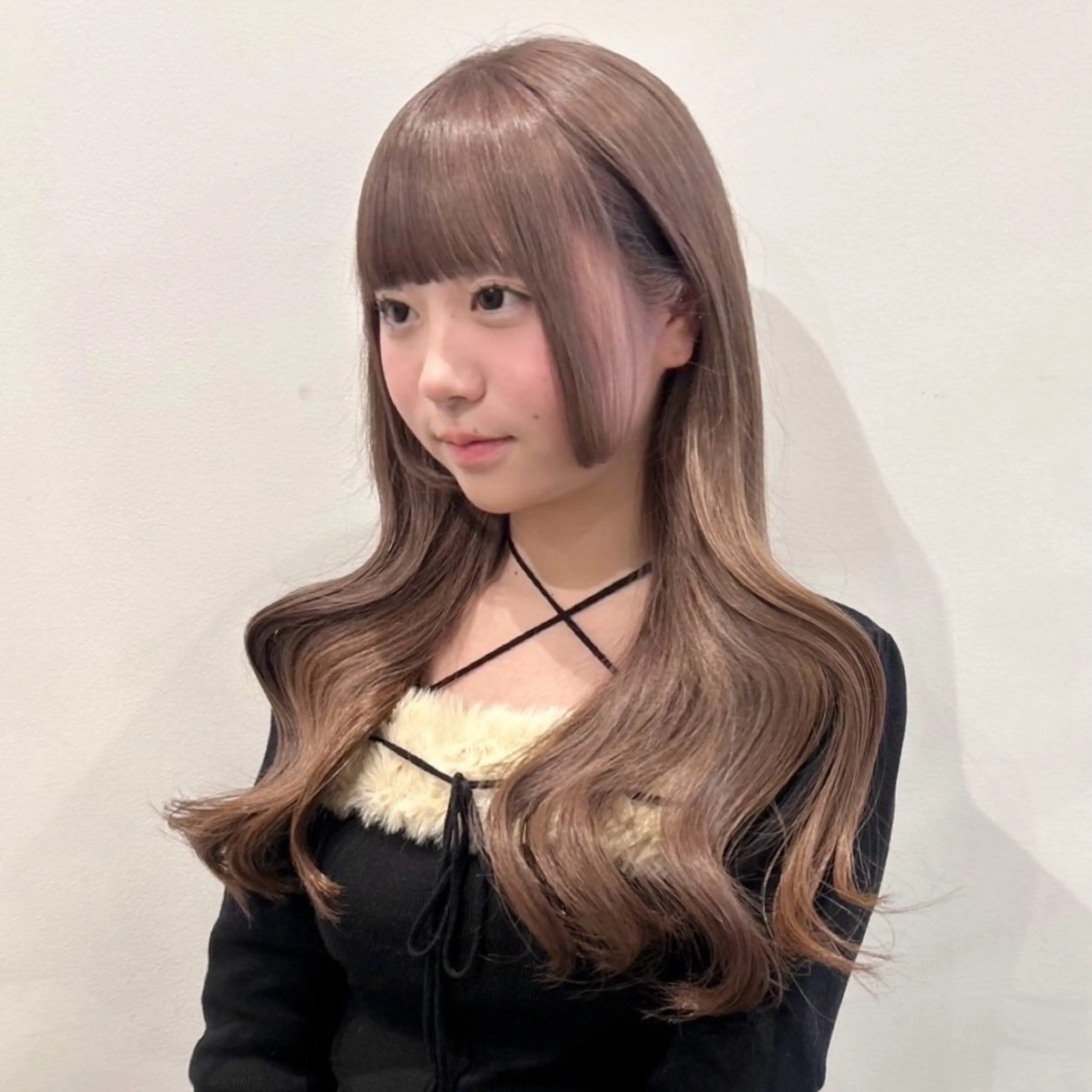 ロング カラー 透けベージュ♡ のぐちまおのヘアスタイル