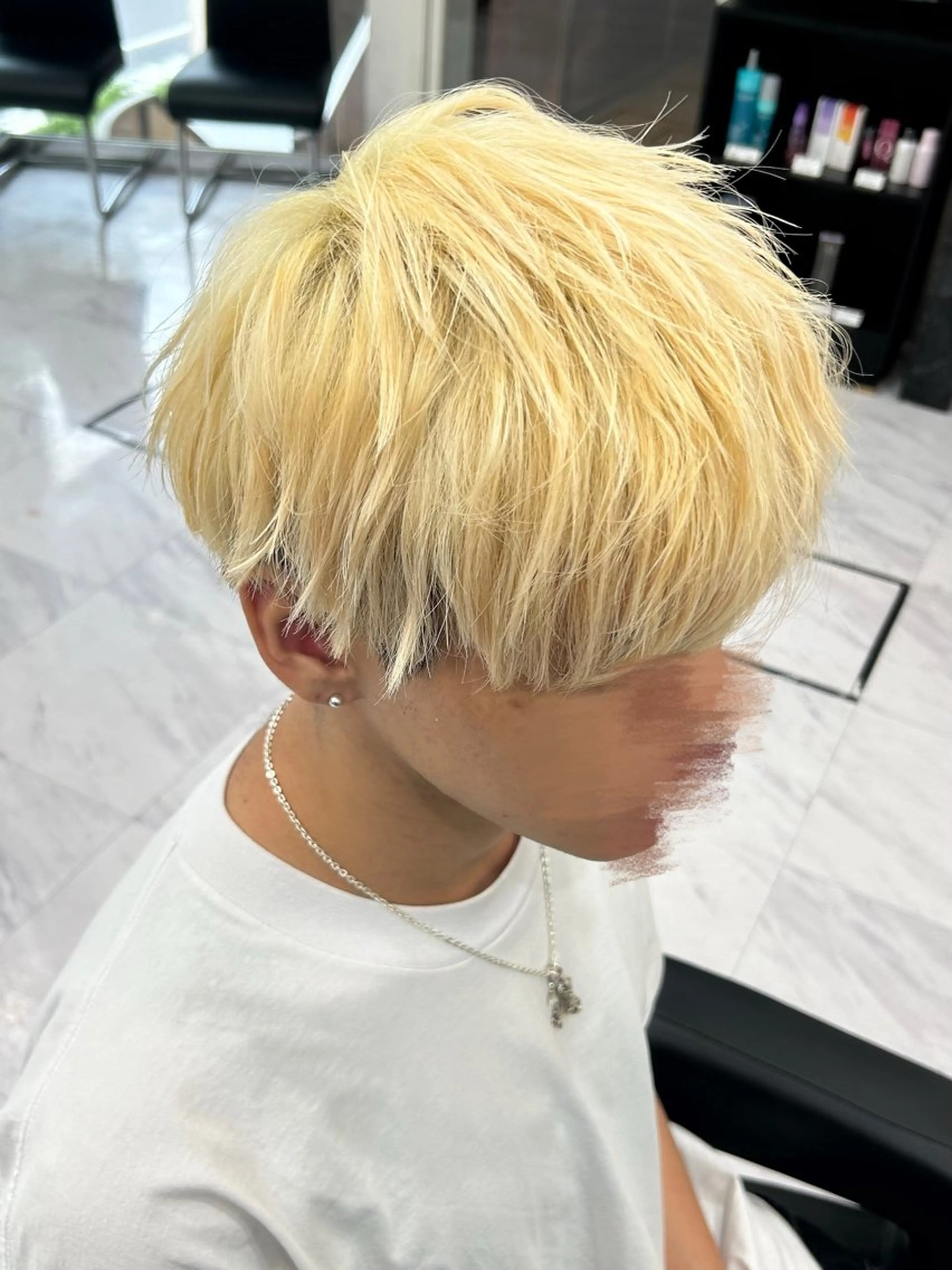 ショート カラー 抜きっぱなしブロンド ブロンド 🫧💞ハイトーン 瀧田 菜々花🦄🫧のヘアスタイル