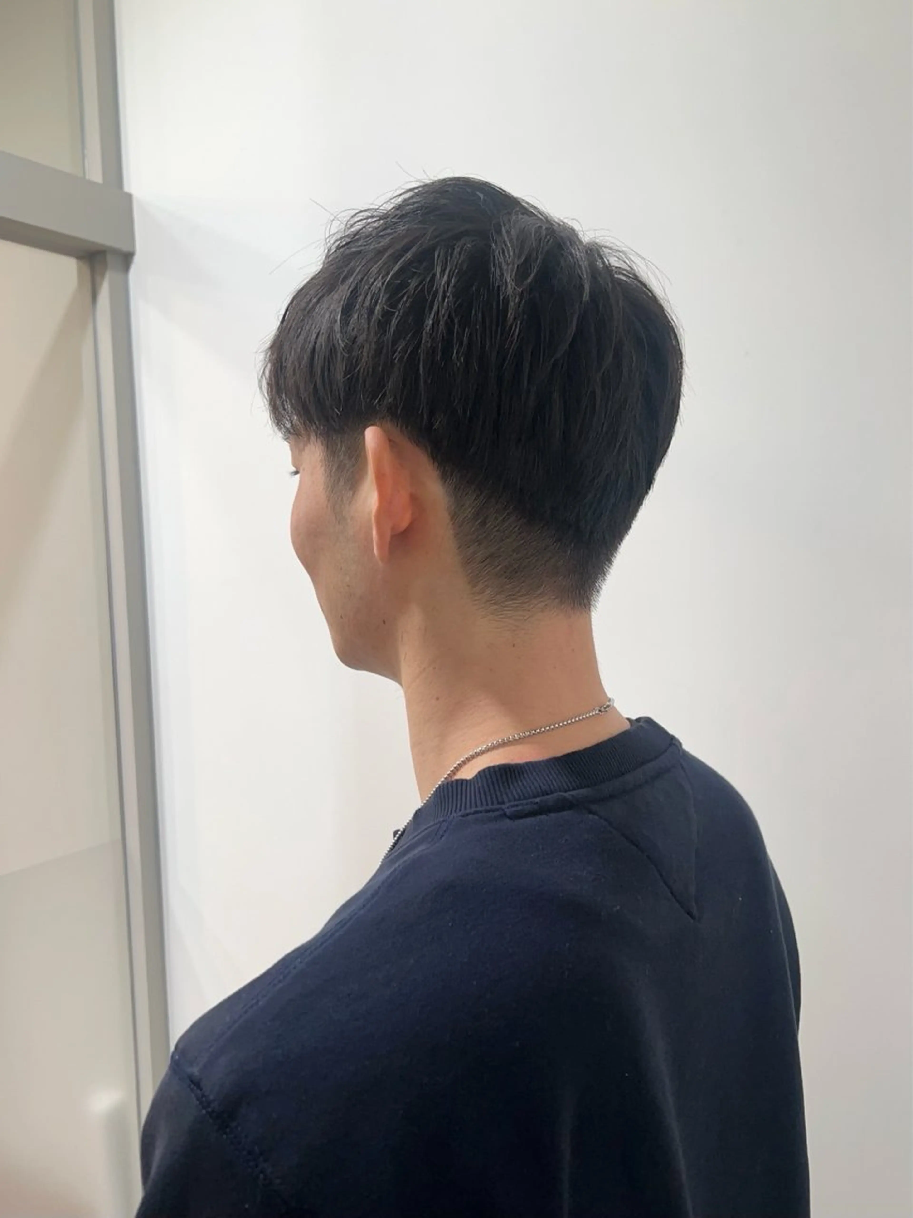 メンズ メンズブリーチ メンズハイライト メンズインナーカラー といだ なぎさ/エクステ🩶のヘアスタイル