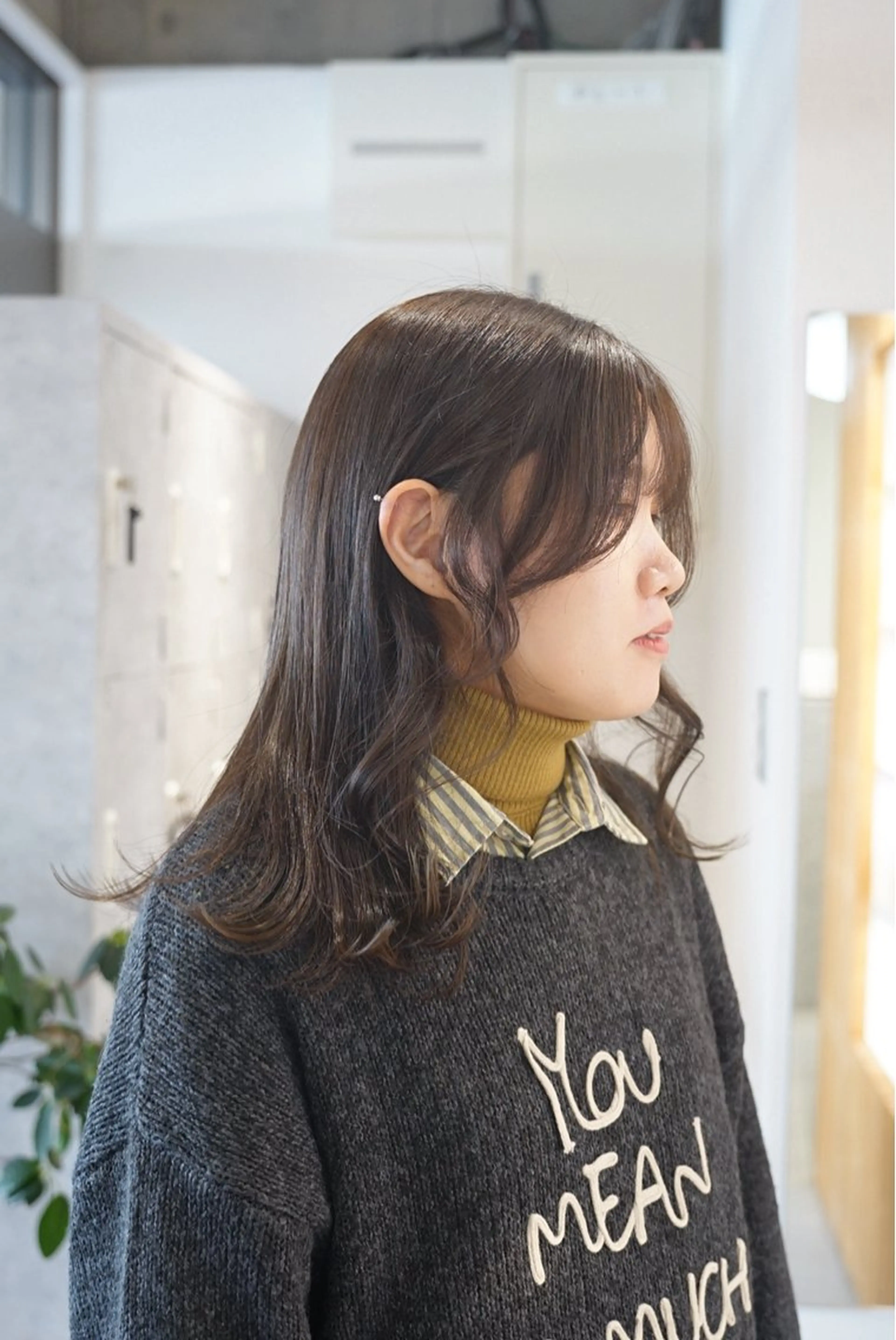 セミロング 月100人以上 髪質改善施術｜谷口のヘアスタイル