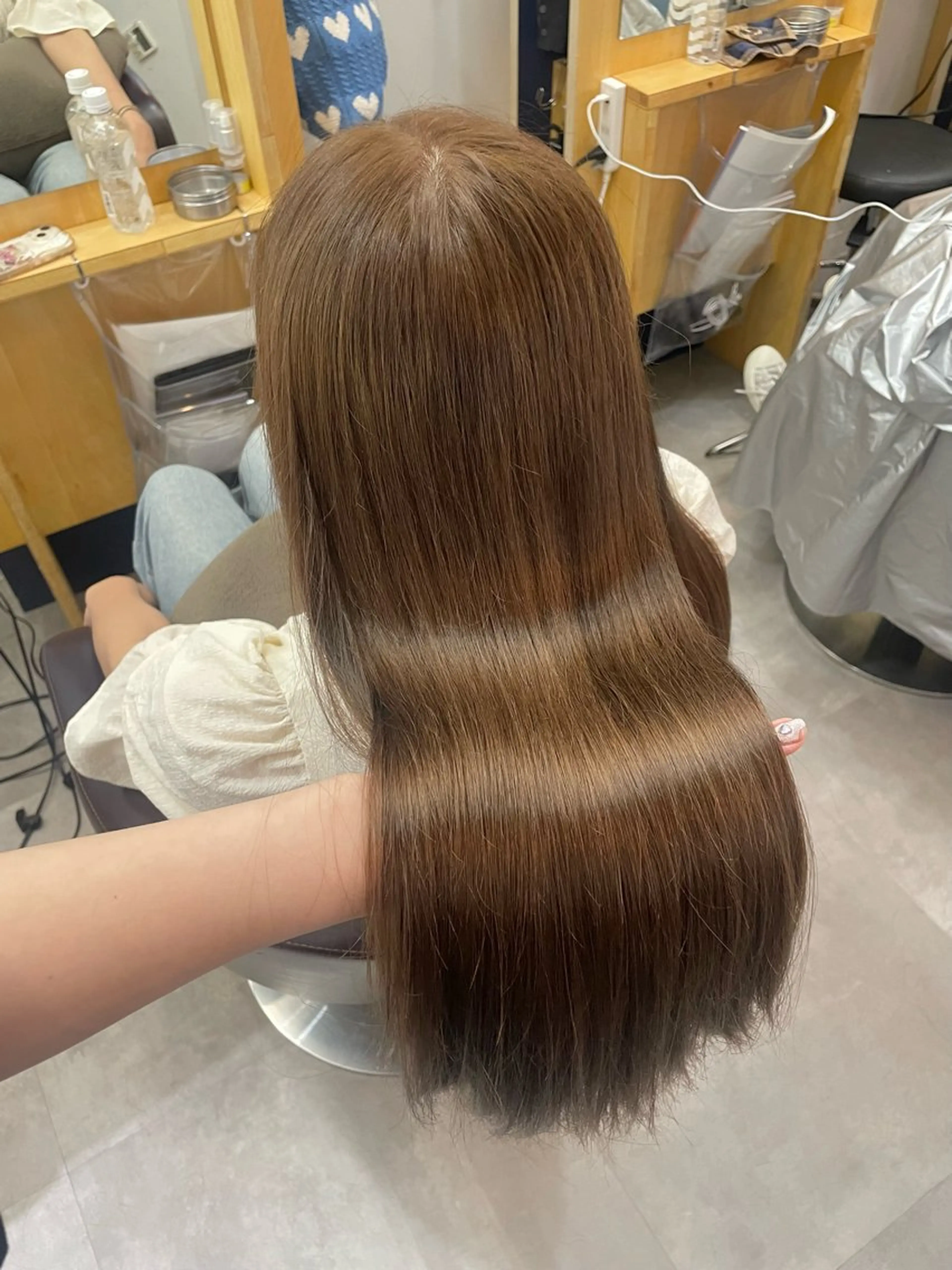 セミロング レナ/原宿/レイヤー ダブルカラーのヘアスタイル