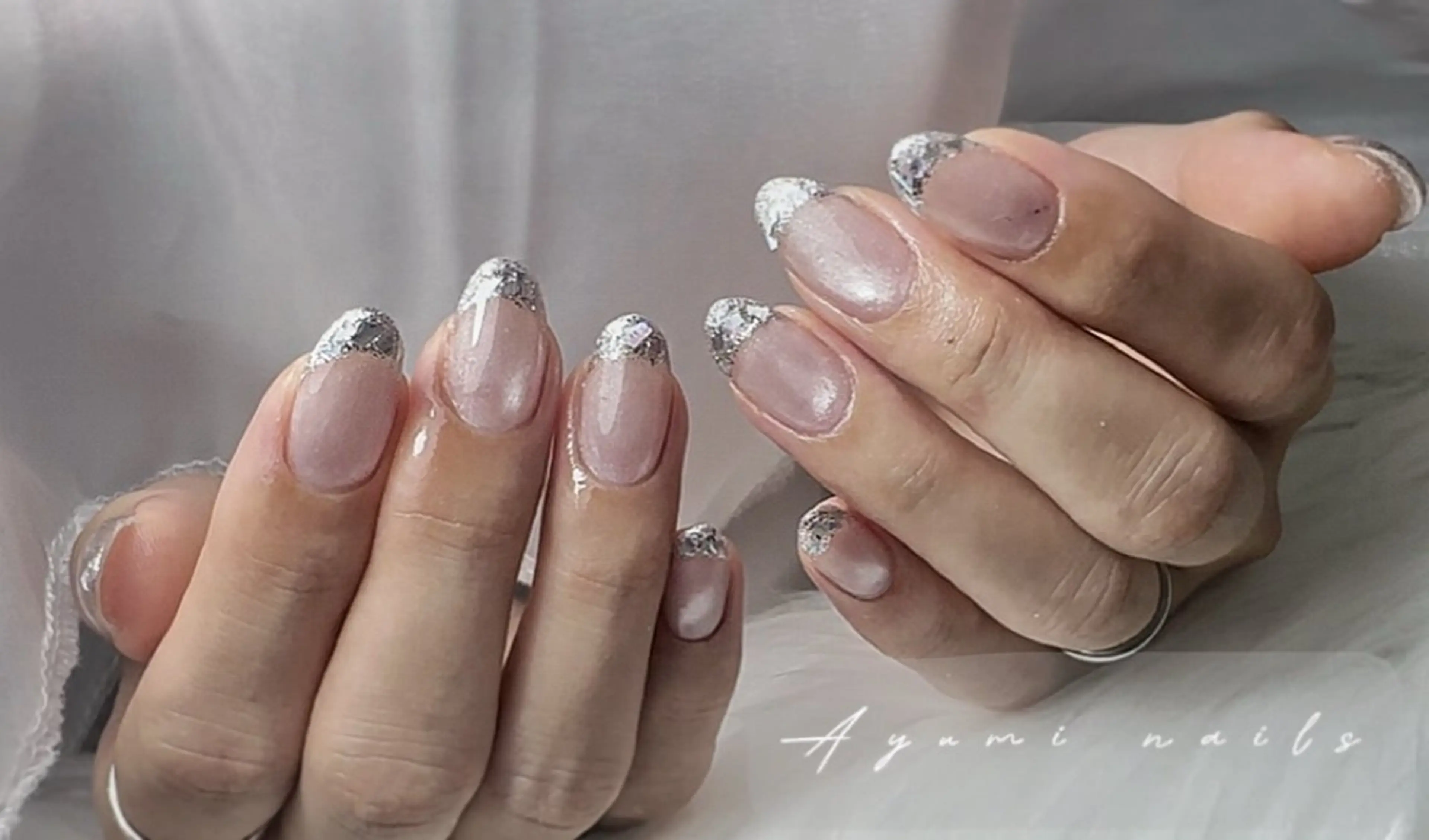 ネイル ハンドネイル YUMI ニュアンスnailsのネイルデザイン