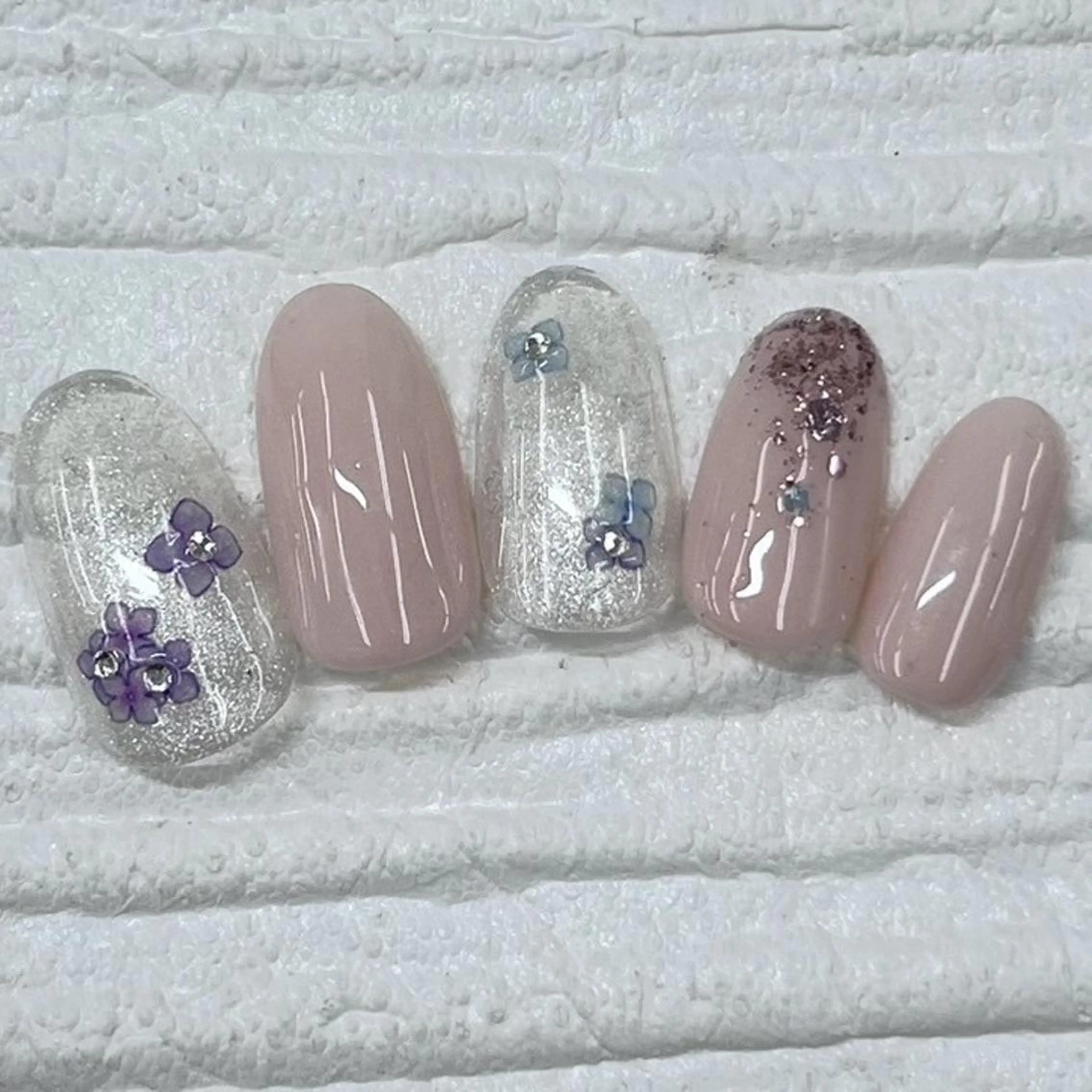 ネイル Nail salon Honey Beeのネイルデザイン