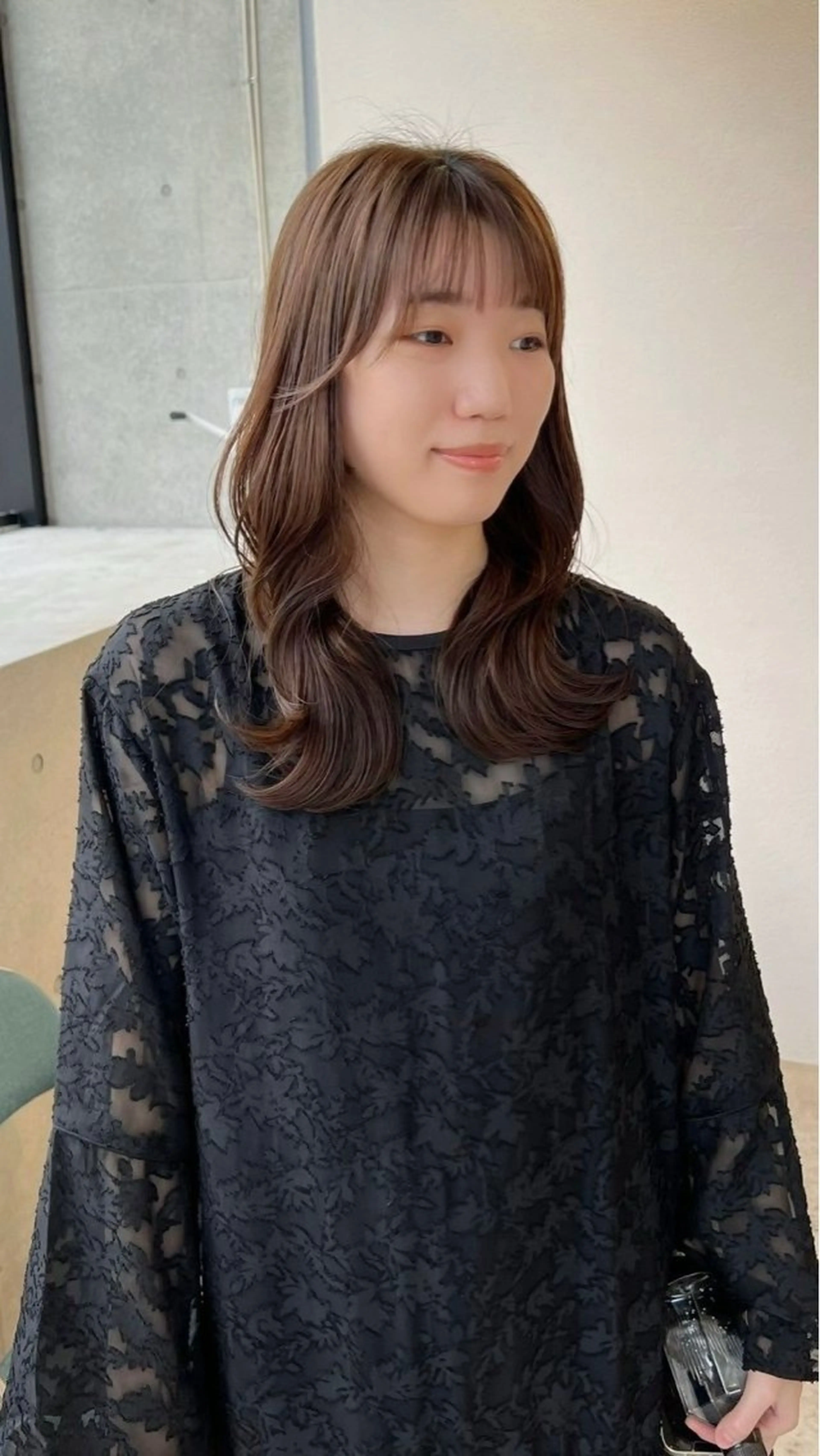 ロング カラー ロングレイヤー アッシュ ベージュカラー ブリーチ 透明感カラー カット ヘアカラー トリートメント 誰より丁寧なカット/ 小林輝/レイヤーのヘアスタイル