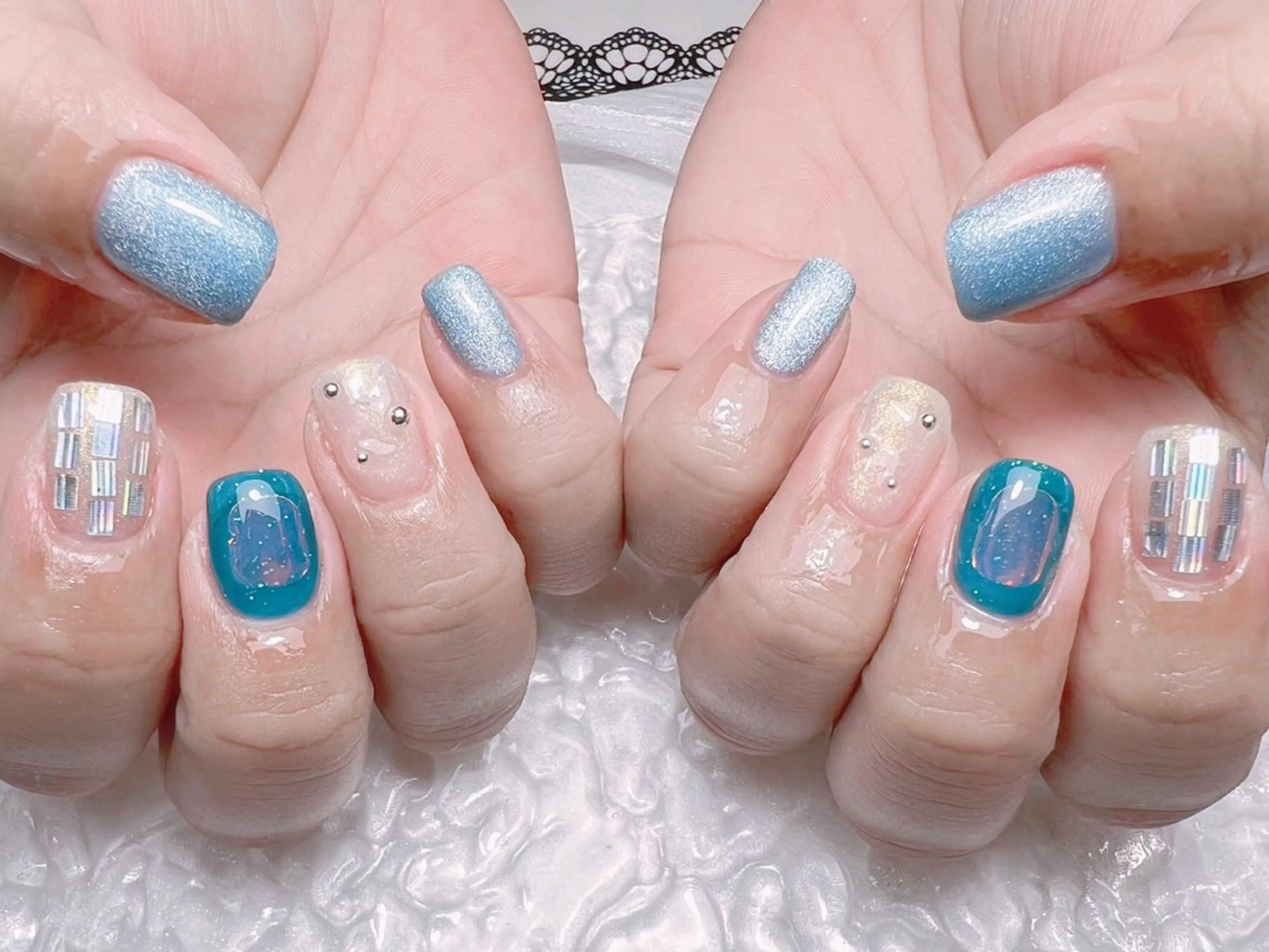 ネイル マジック ミラーのネイルデザイン