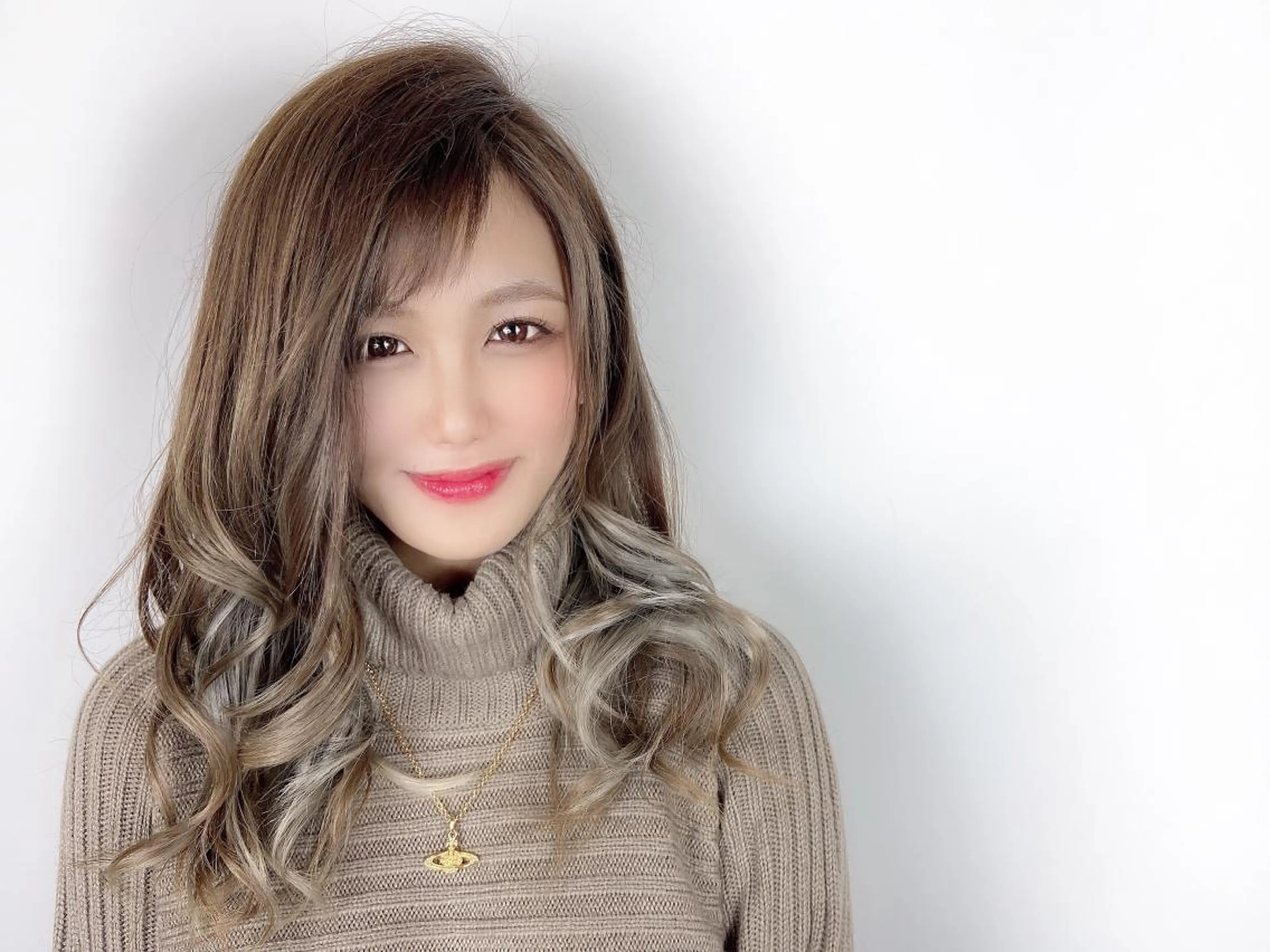 ロング カラー パーマ ヘアアレンジ プルエクステ 透明感カラー デザインカラー エクステ エクステ 次世代シールエクステ 錦糸町 小泉 朋之のヘアスタイル