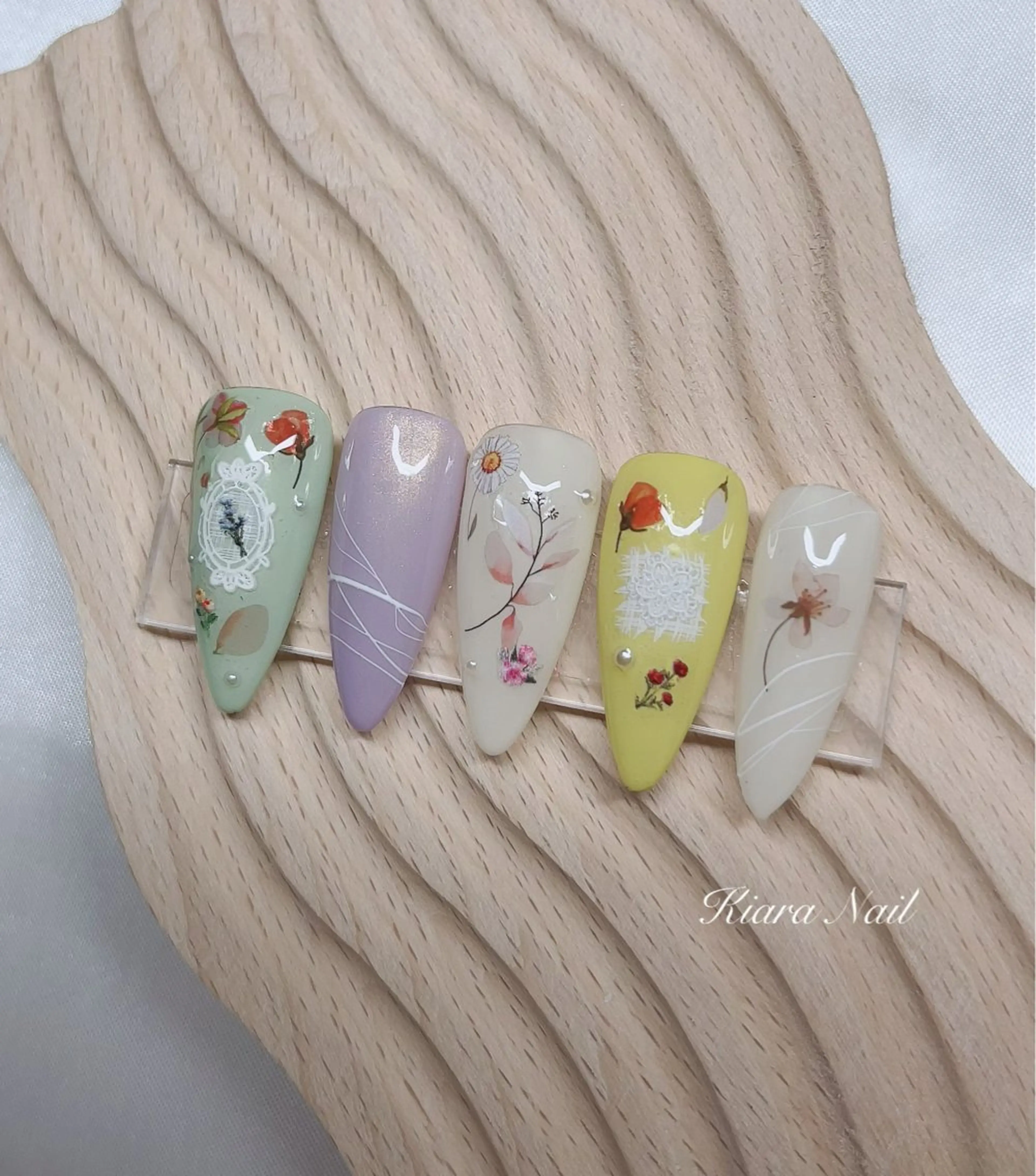 ネイル 🍭Kiara Nail🍭のネイルデザイン