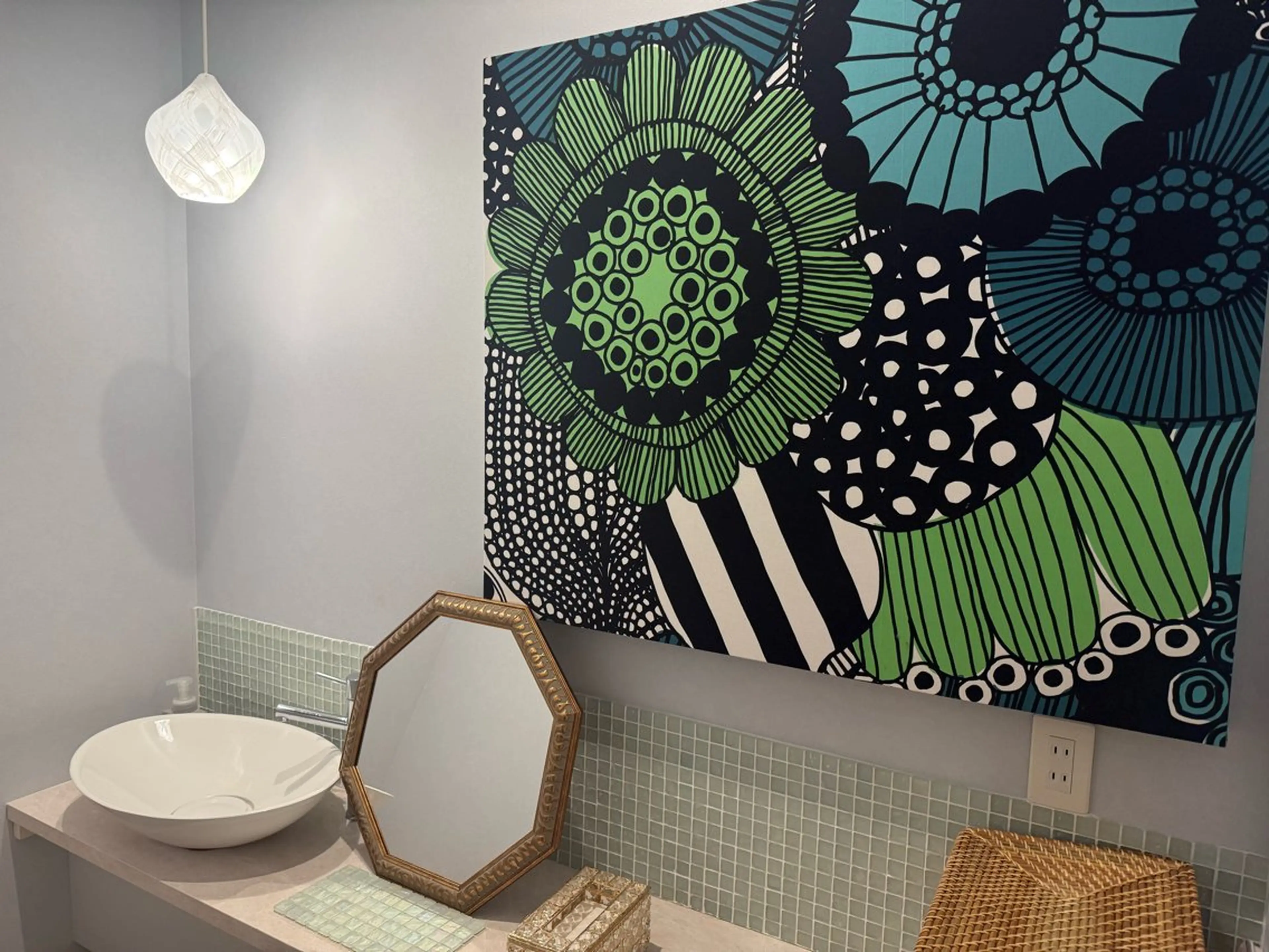 美容ナース施術 毛穴ニキビ専門サロンのエステ・リラクイメージ