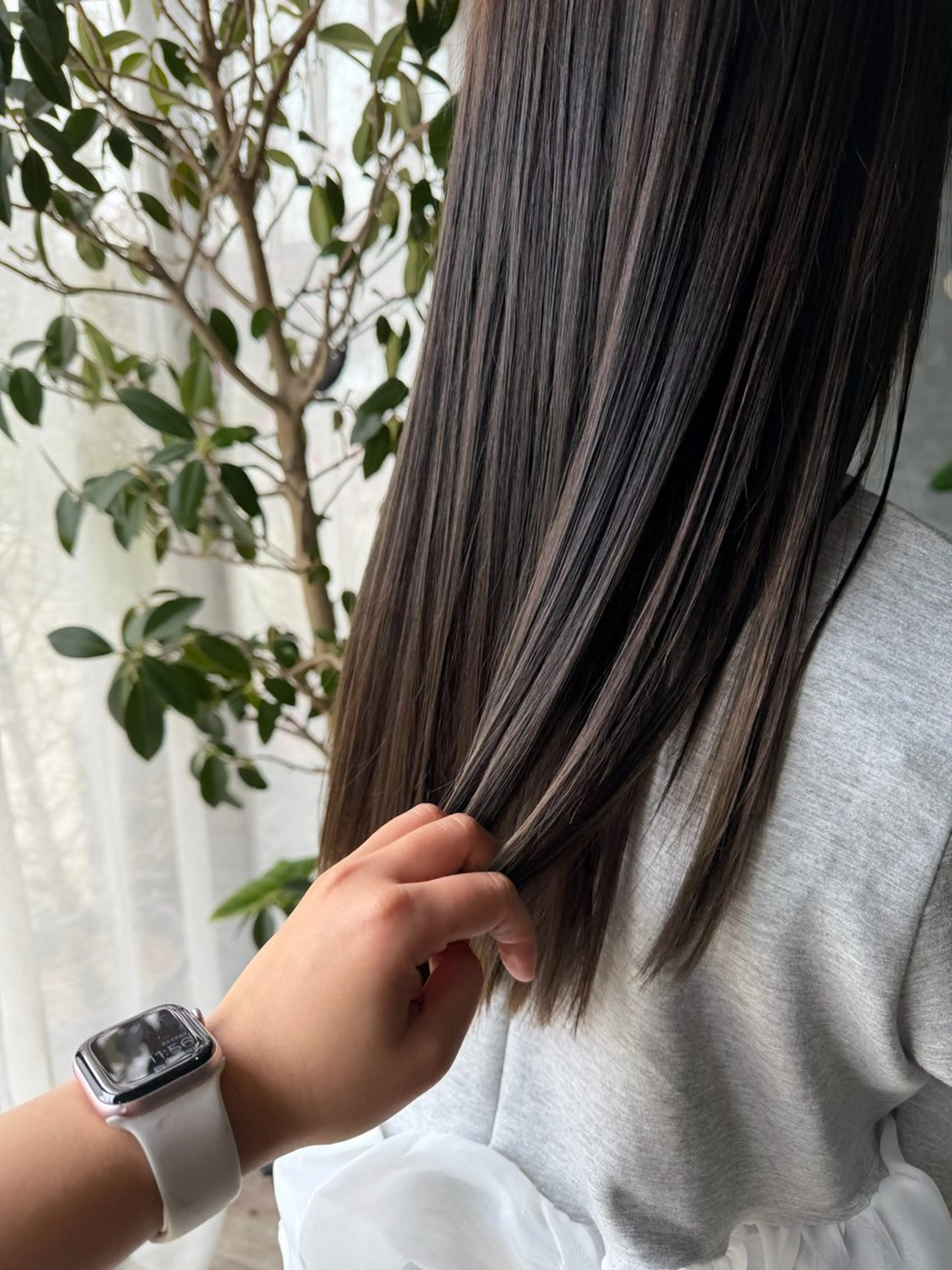 セミロング カラー glac 當田のヘアスタイル