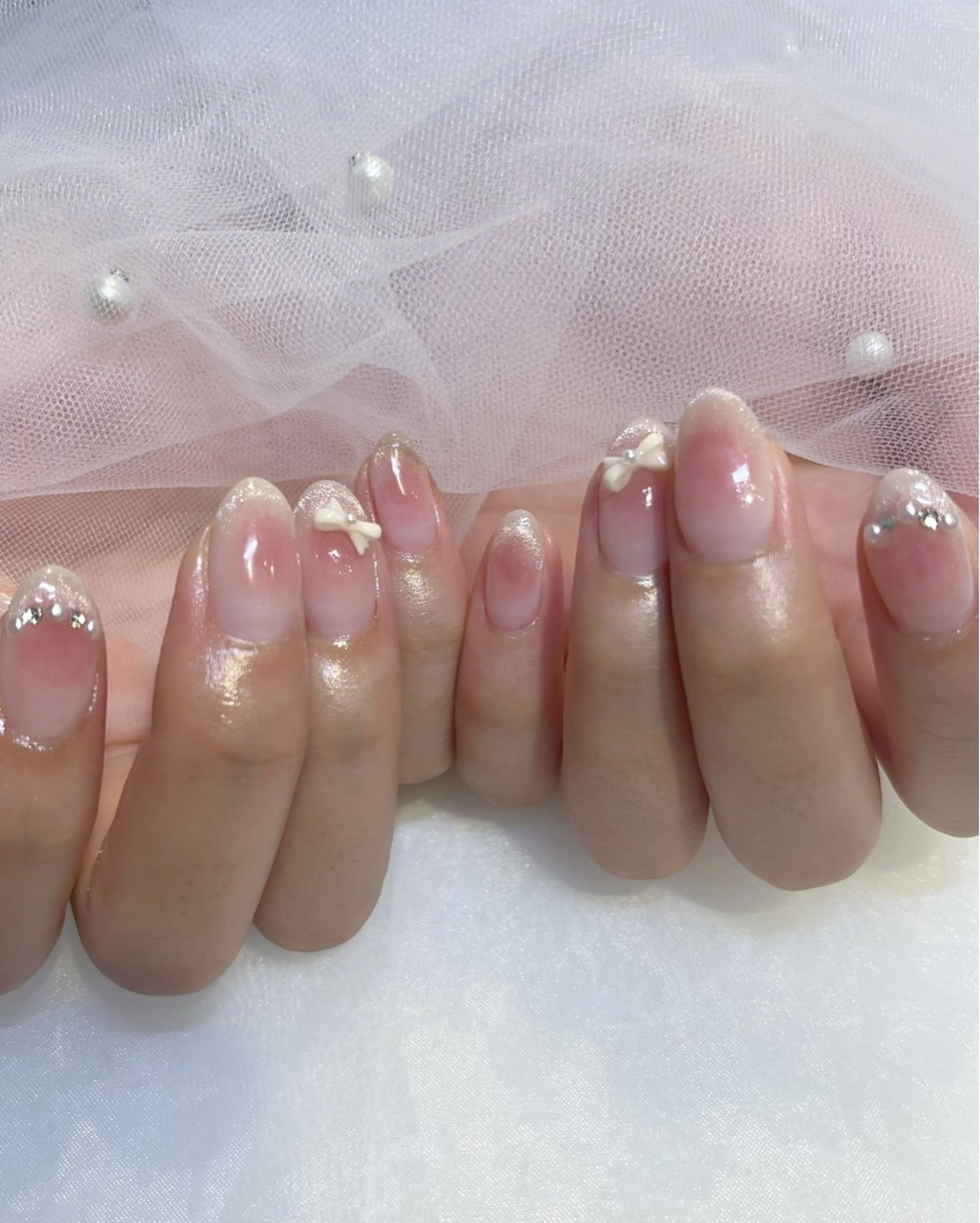 ネイル アートネイル ガーリー 韓国ネイル 持ち込み ワンホンネイル KOKONA 🎀のネイルデザイン