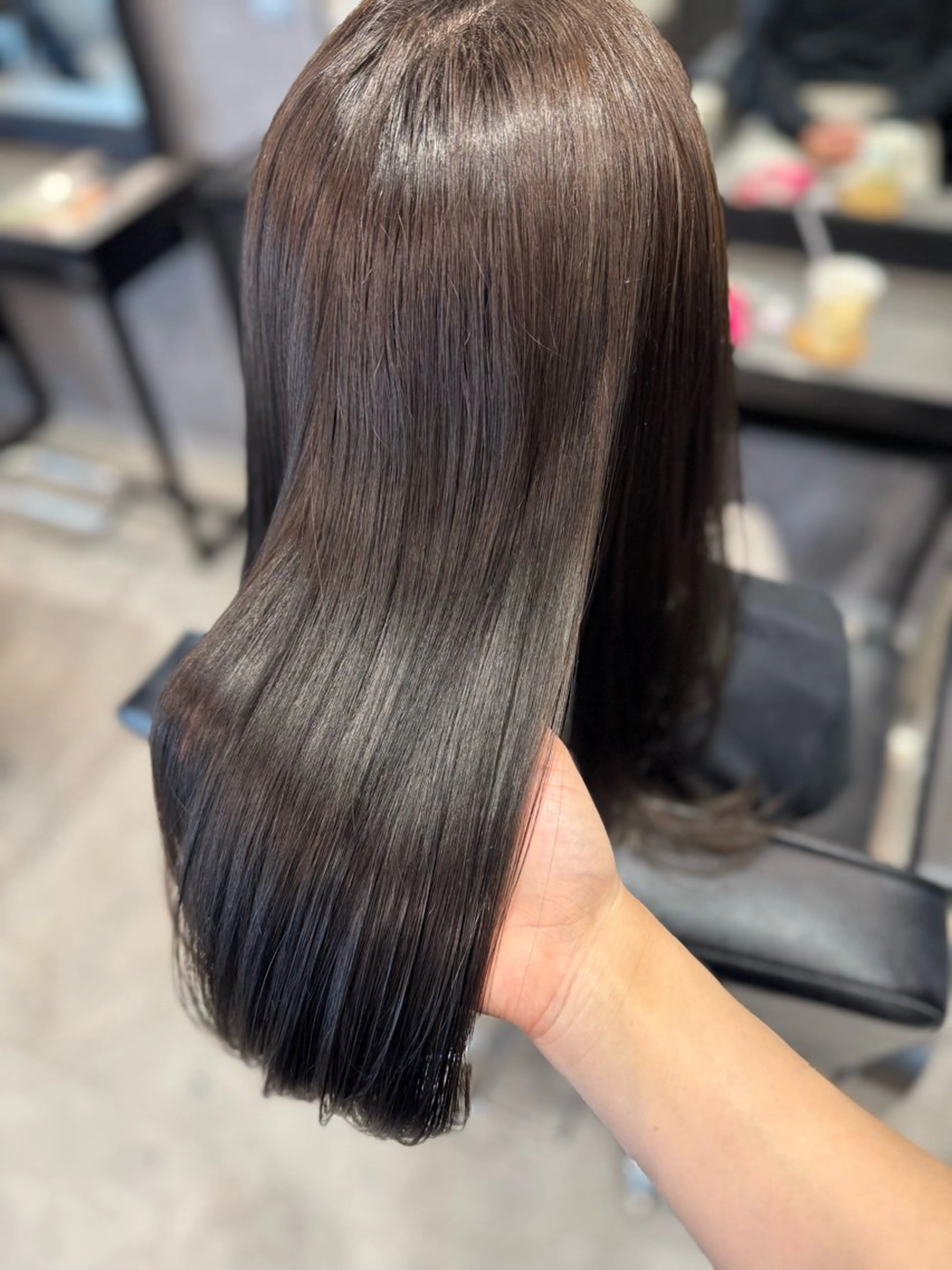 セミロング カラー グレージュ ヘアカラー トリートメント ink Runaのマツエク・マツパデザイン